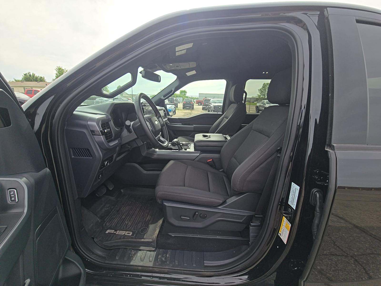 2025 Ford F-150 Hybrid XLT AWD