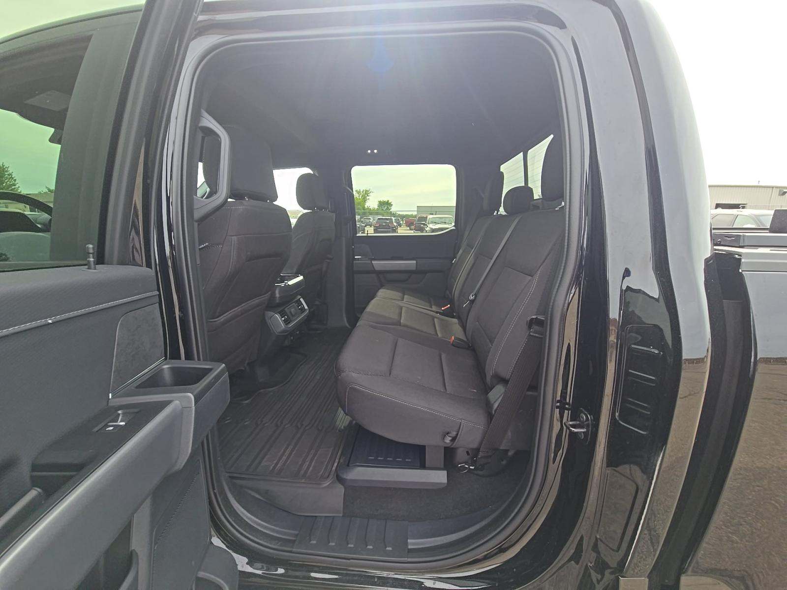 2025 Ford F-150 Hybrid XLT AWD