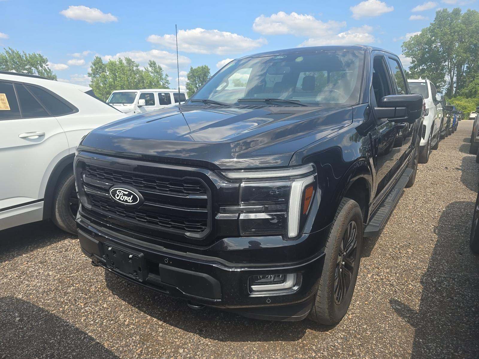 2024 Ford F-150 Hybrid Lariat AWD