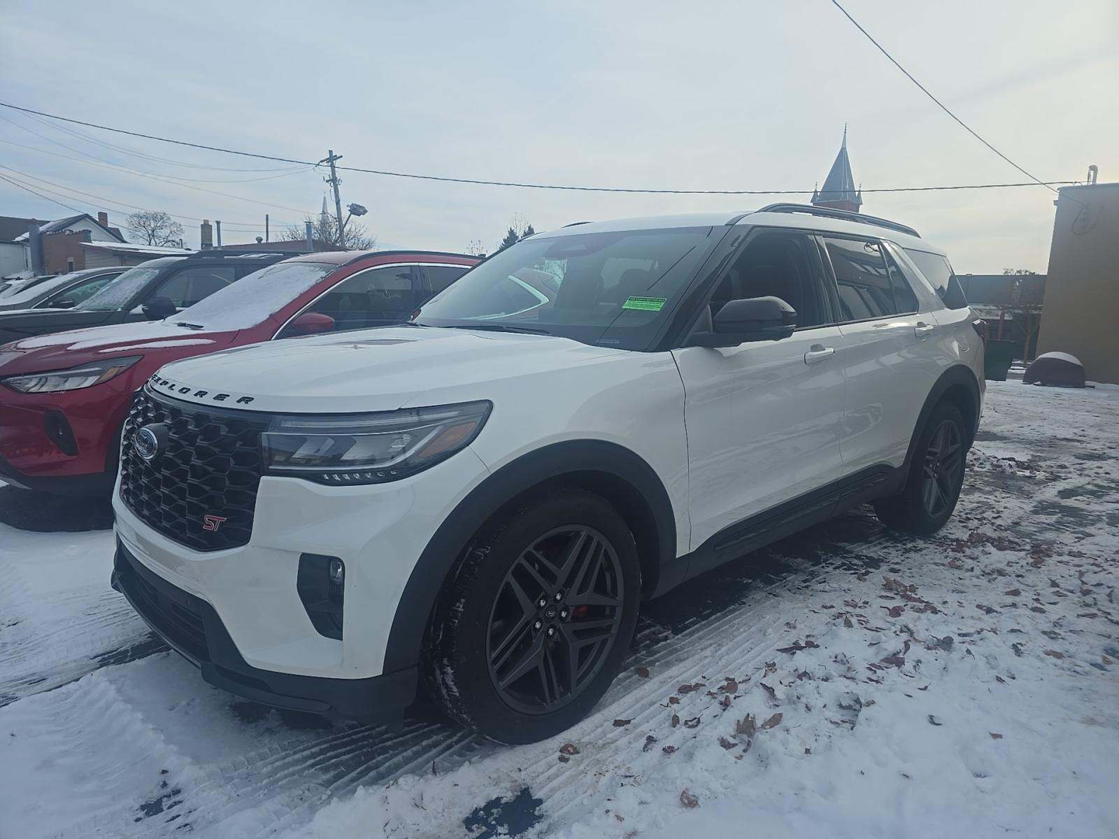 2025 Ford Explorer ST AWD