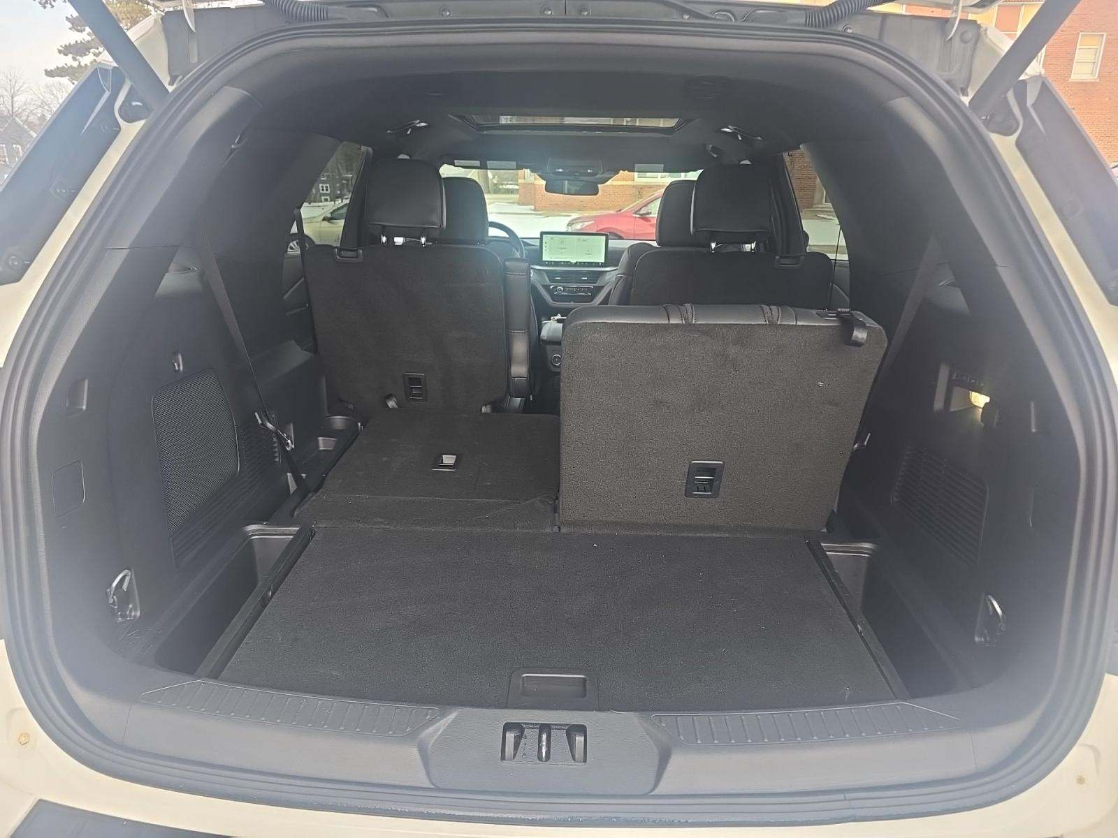 2025 Ford Explorer ST AWD