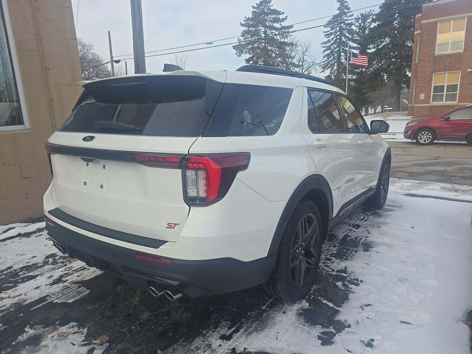 2025 Ford Explorer ST AWD