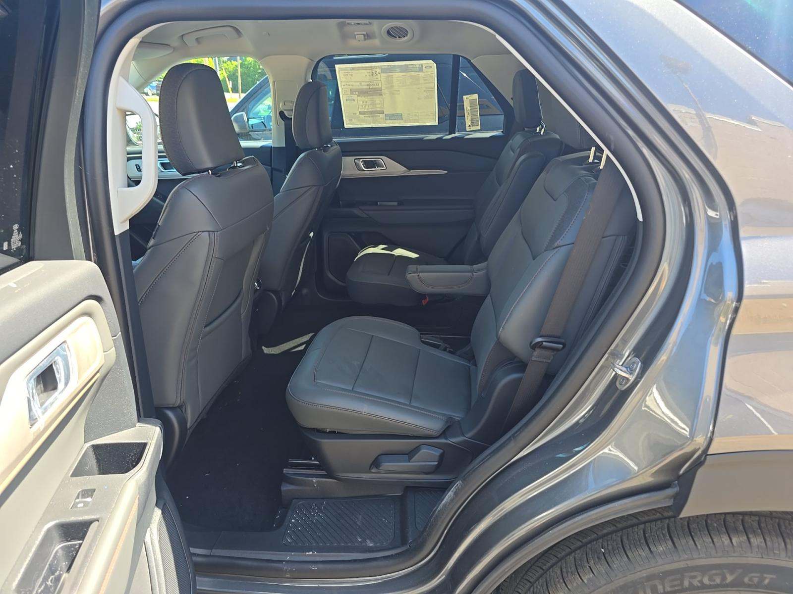 2026 Ford Explorer Active RWD