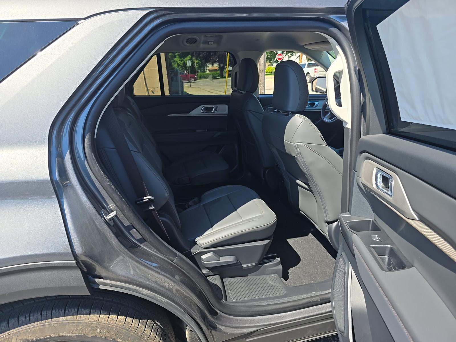 2026 Ford Explorer Active RWD