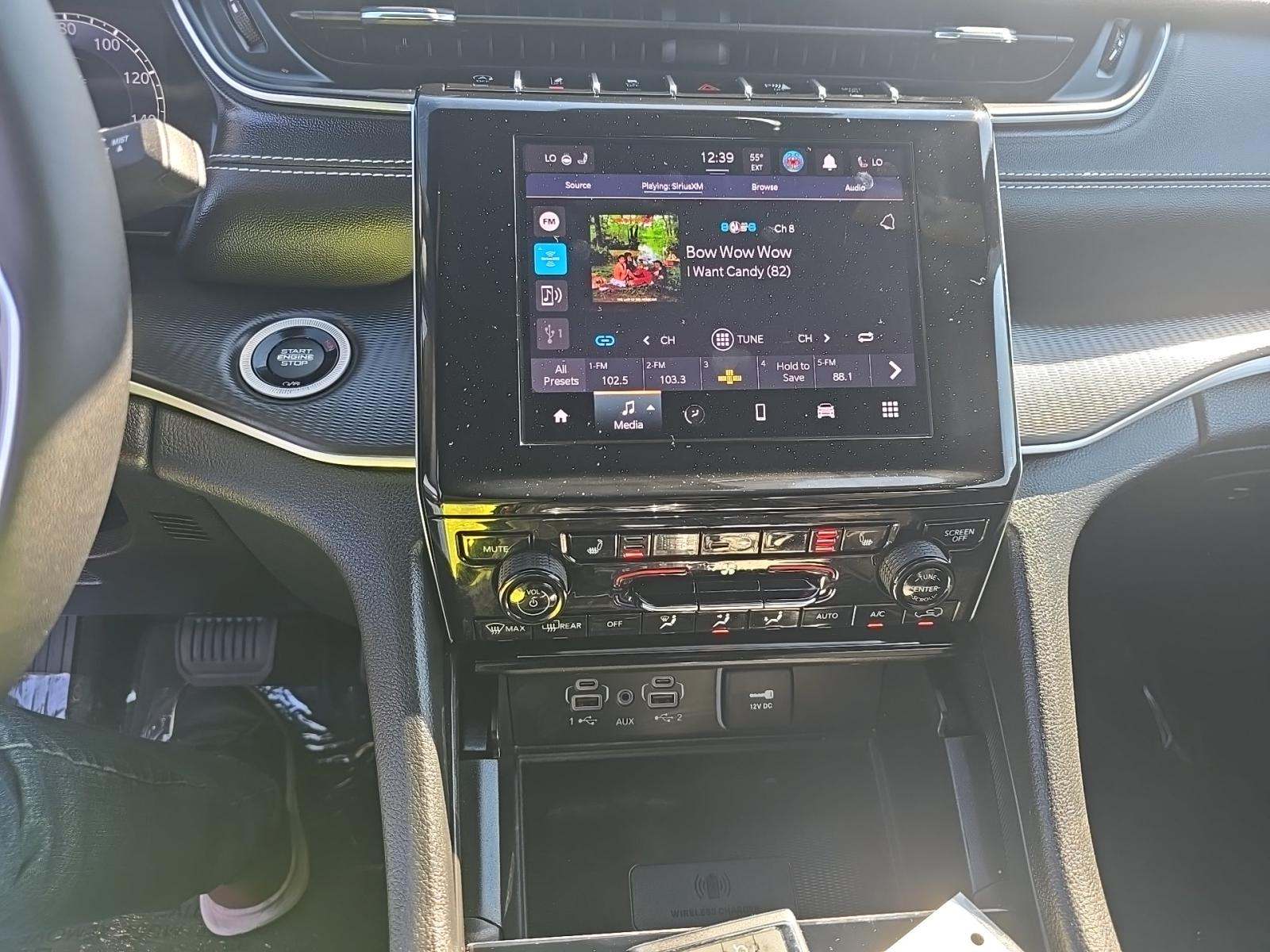 2024 Jeep Grand Cherokee Altitude AWD