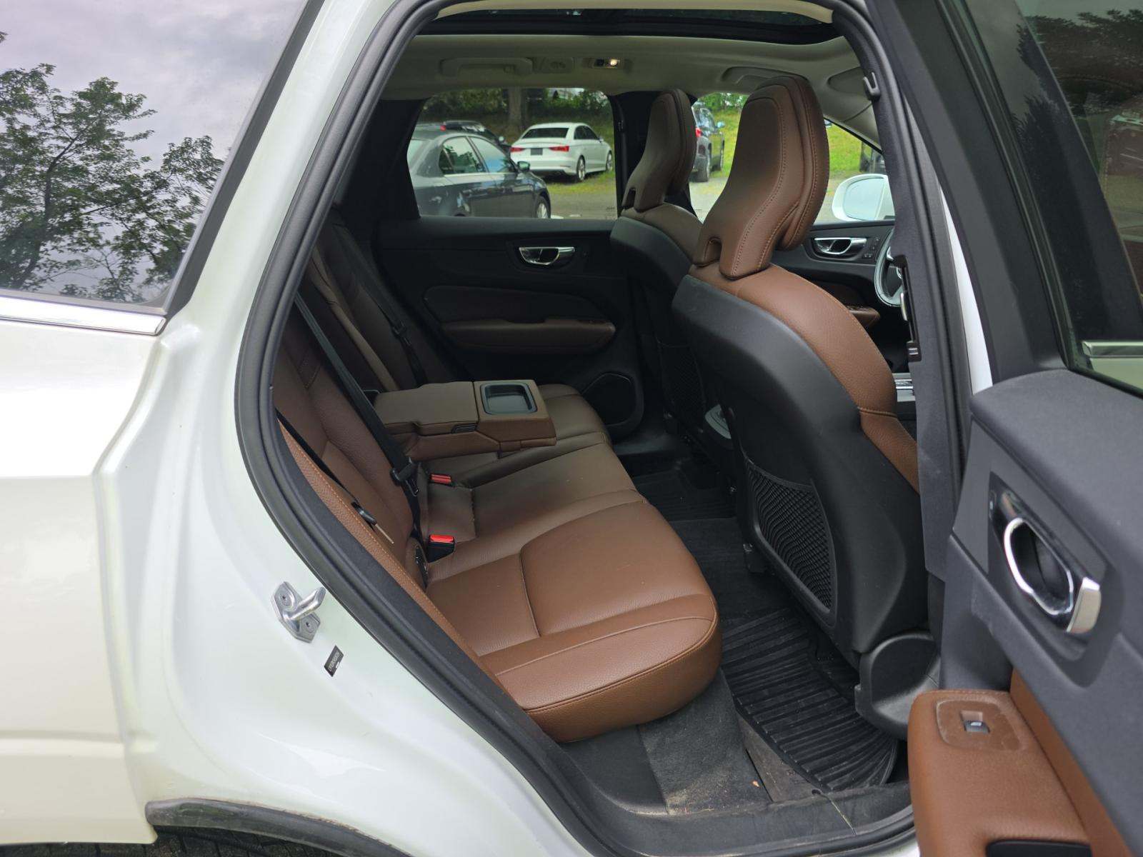 2019 Volvo XC60 T5 Momentum AWD