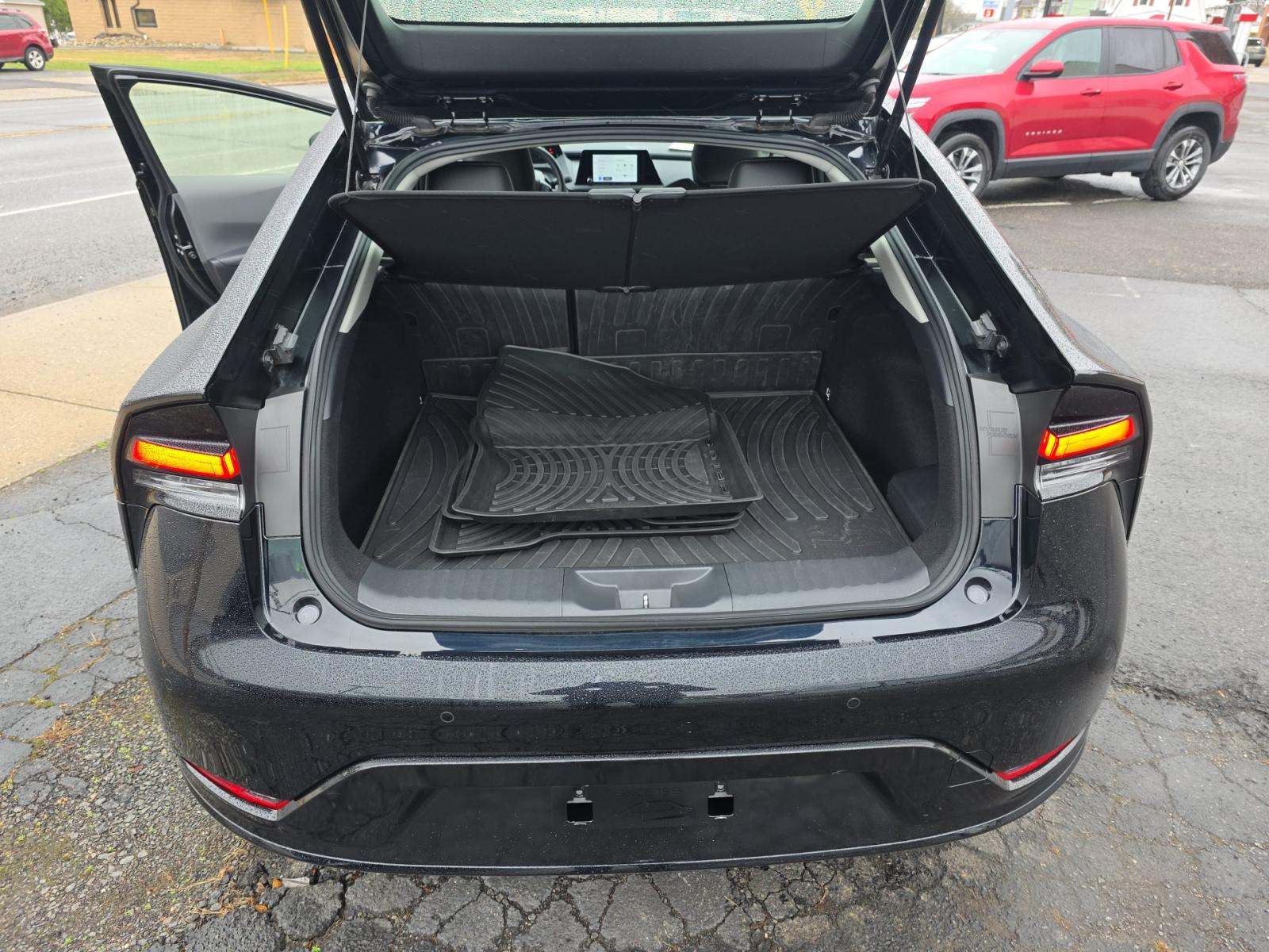 2024 Toyota Prius XLE AWD