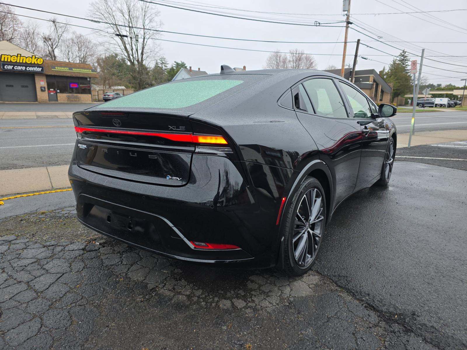 2024 Toyota Prius XLE AWD