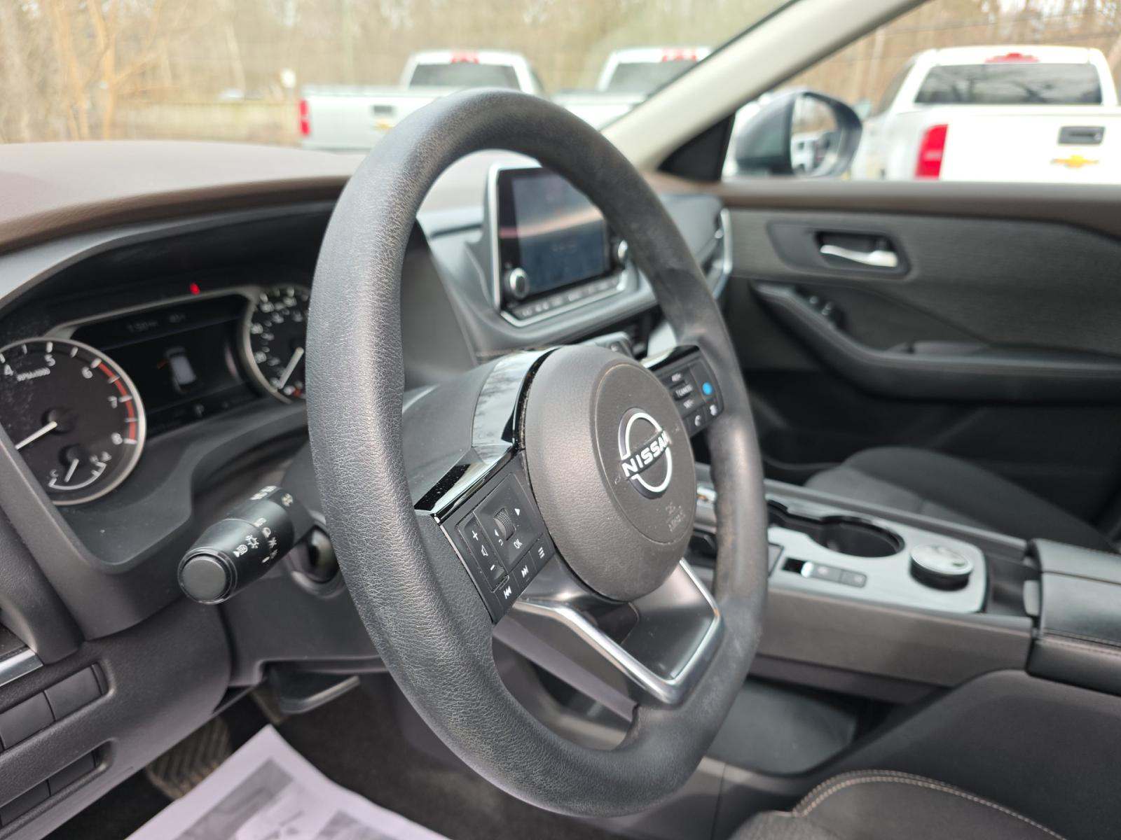 2023 Nissan Rogue SV AWD