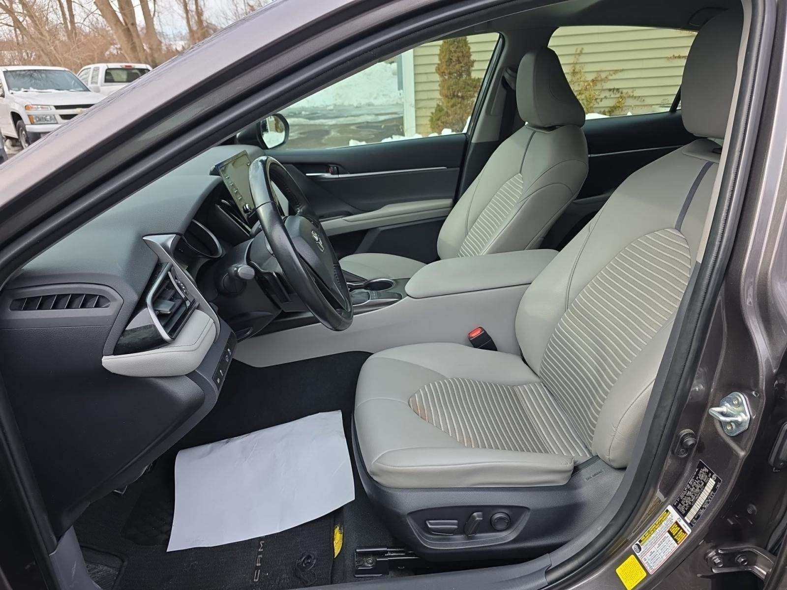 2023 Toyota Camry SE FWD