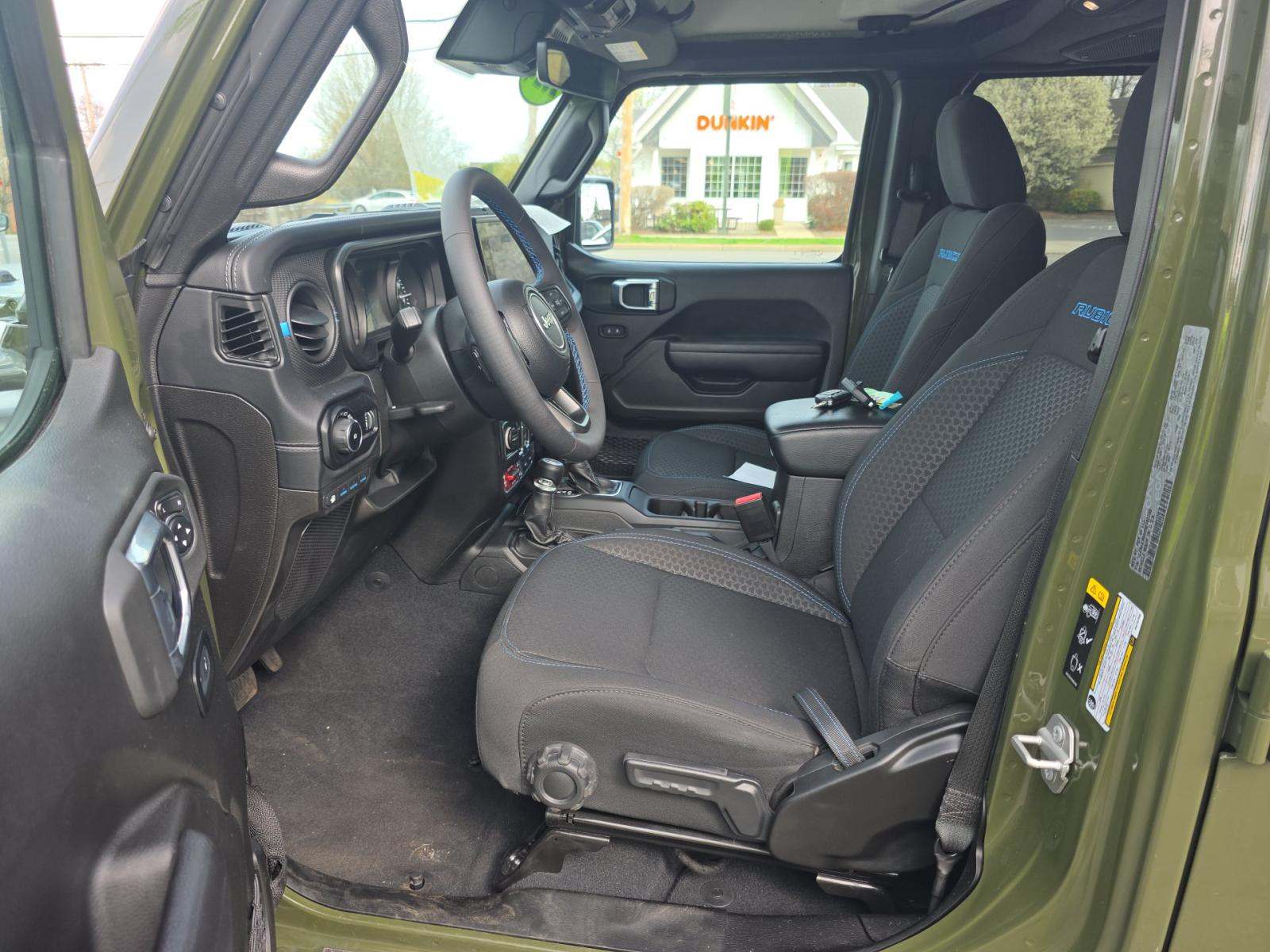 JEEP 4XE RUBICON - 6