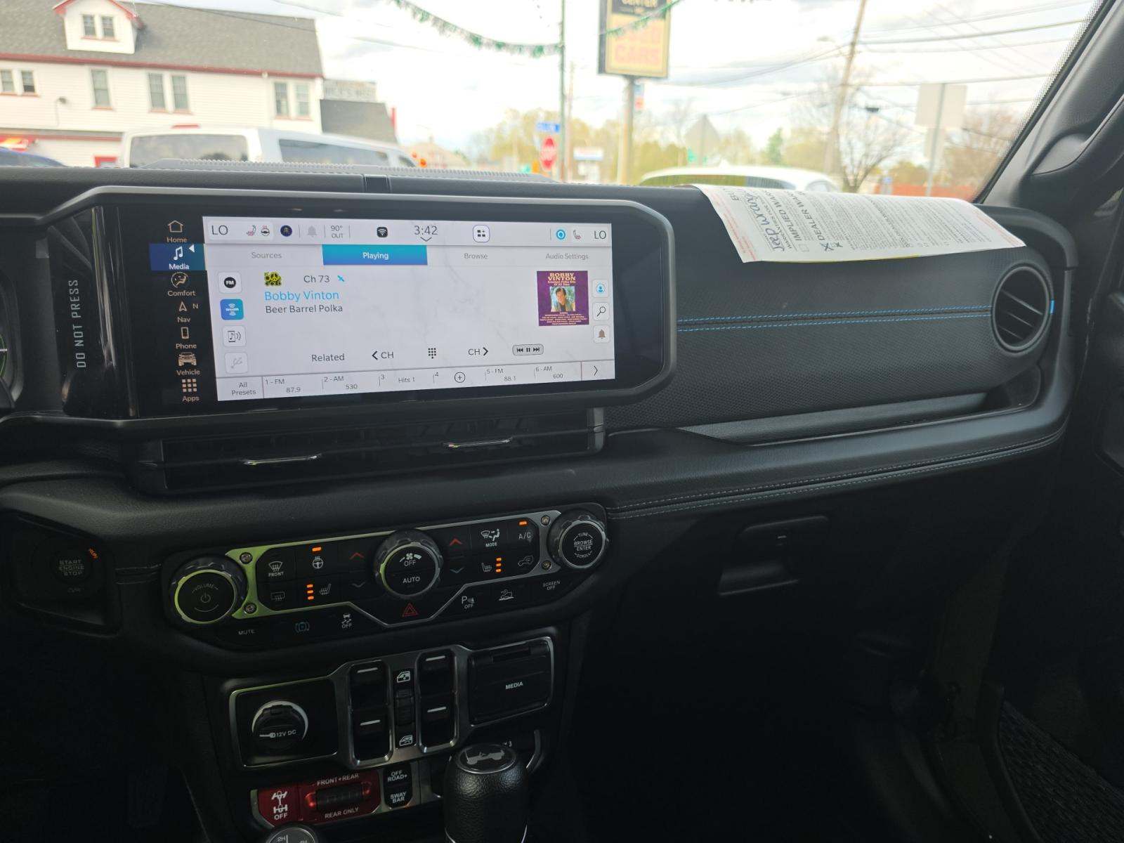 JEEP 4XE RUBICON - 10