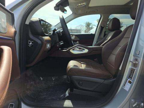 MERCEDES-BENZ GLS - 2