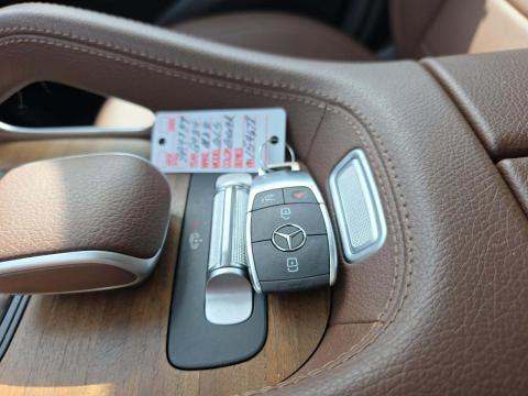 MERCEDES-BENZ GLS - 4