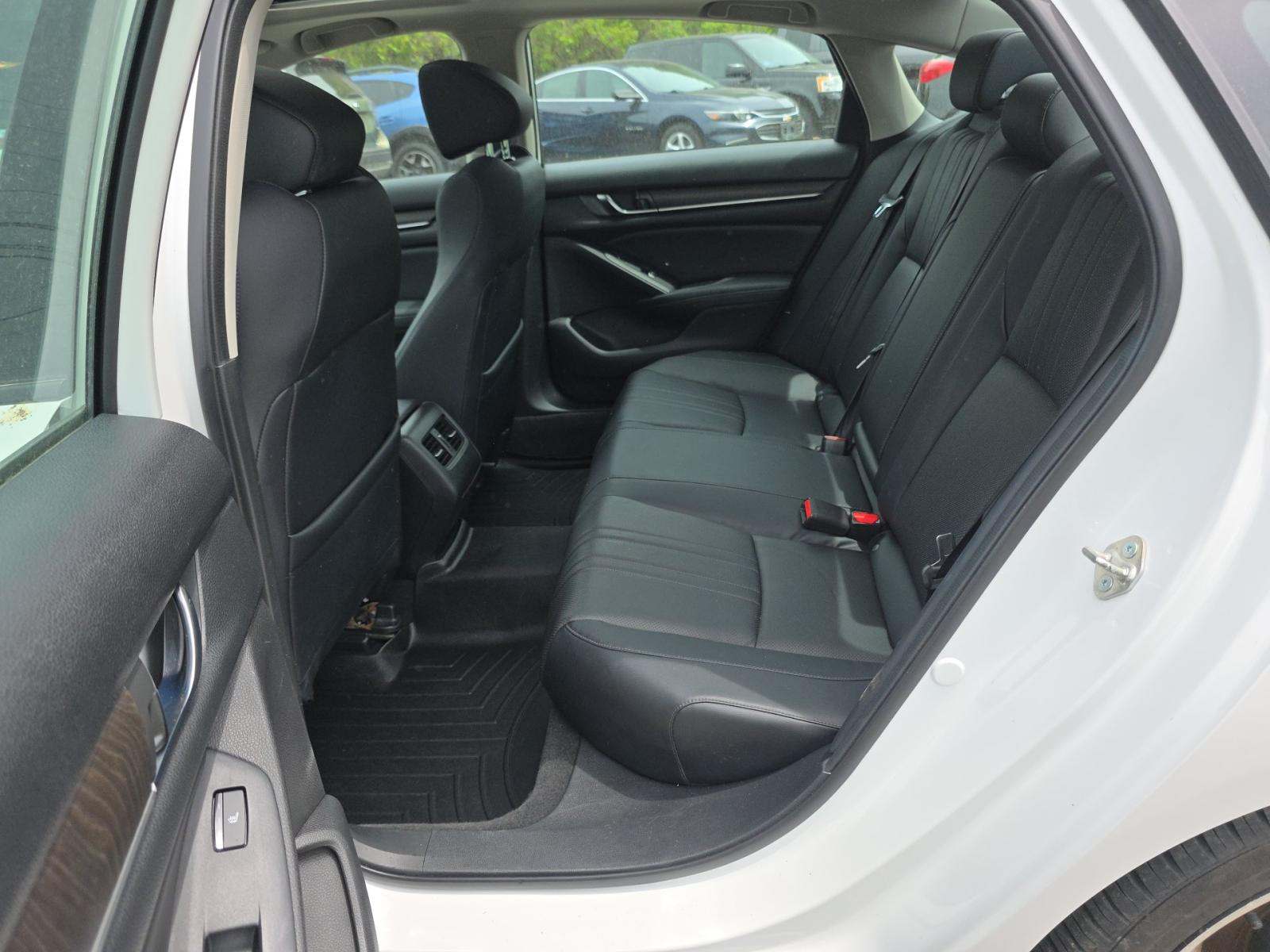 2018 Honda Accord Touring FWD