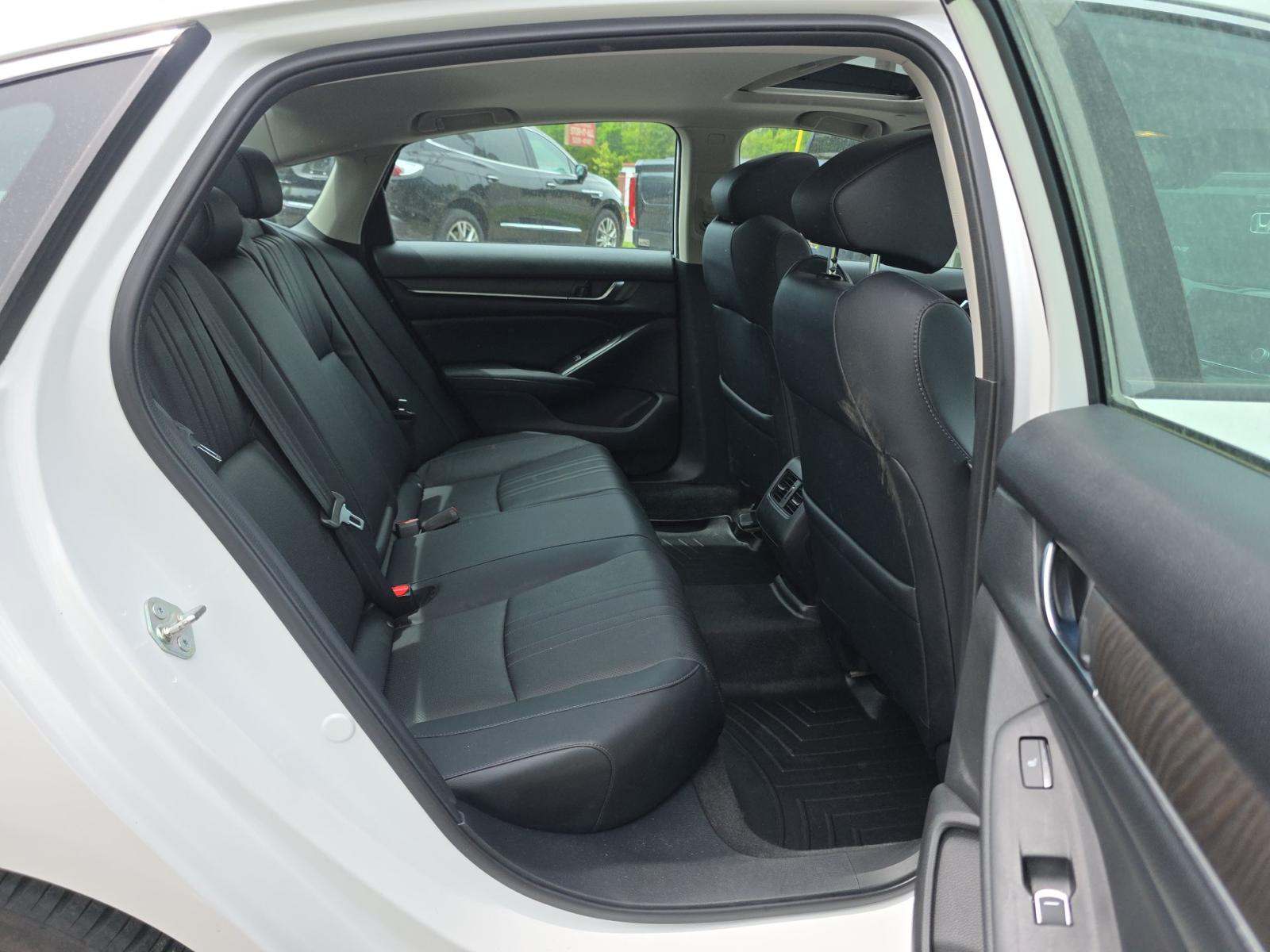 2018 Honda Accord Touring FWD