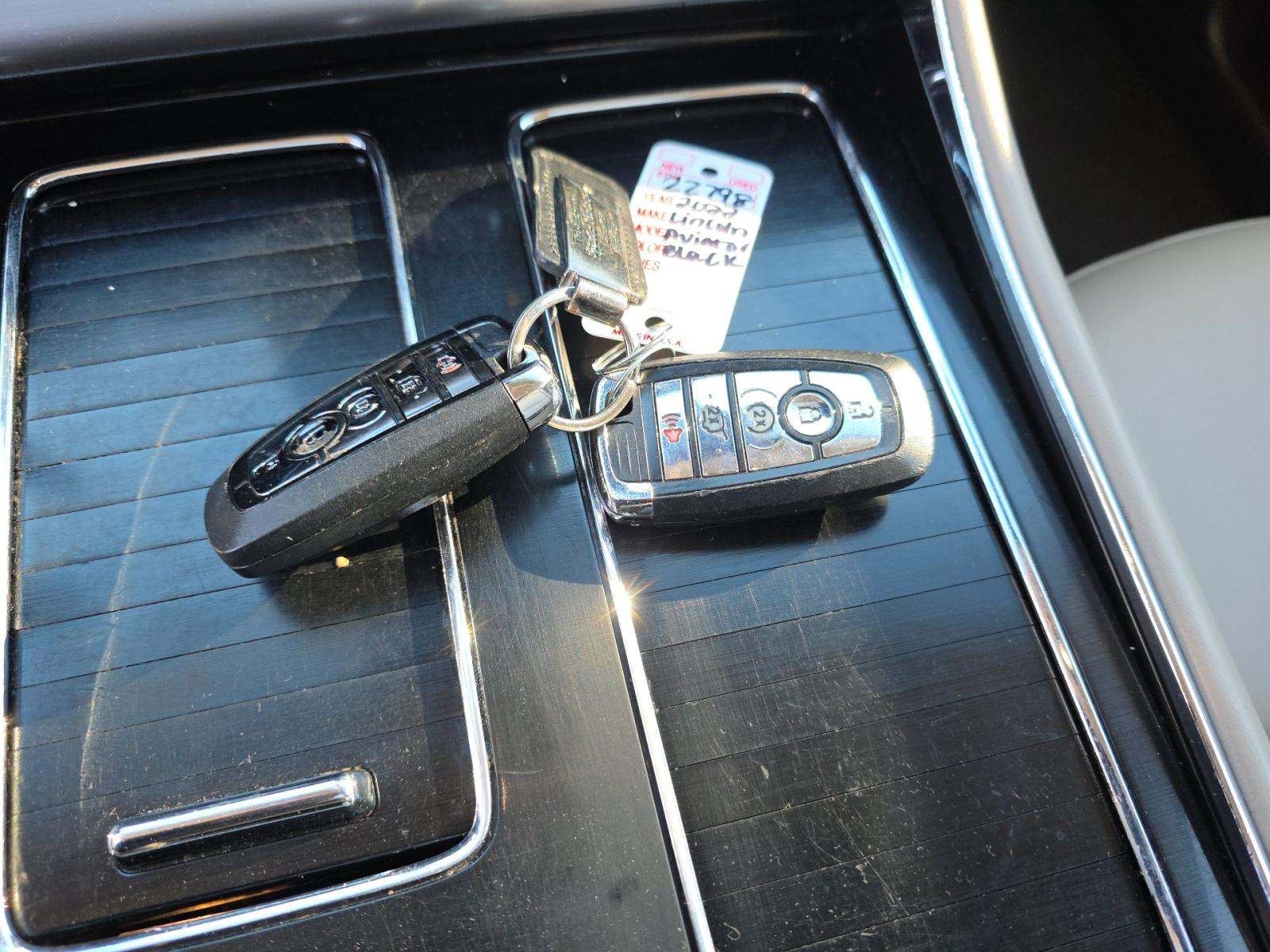 2022 Lincoln Aviator Standard AWD