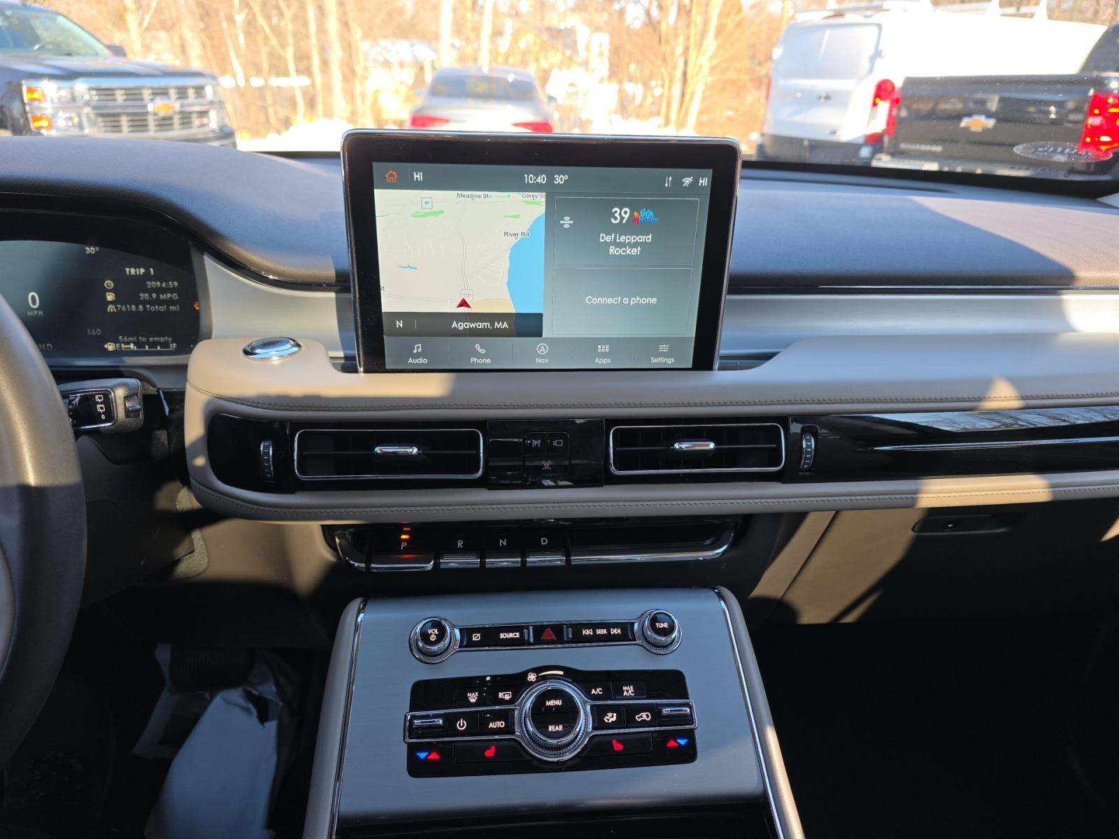 2022 Lincoln Aviator Standard AWD