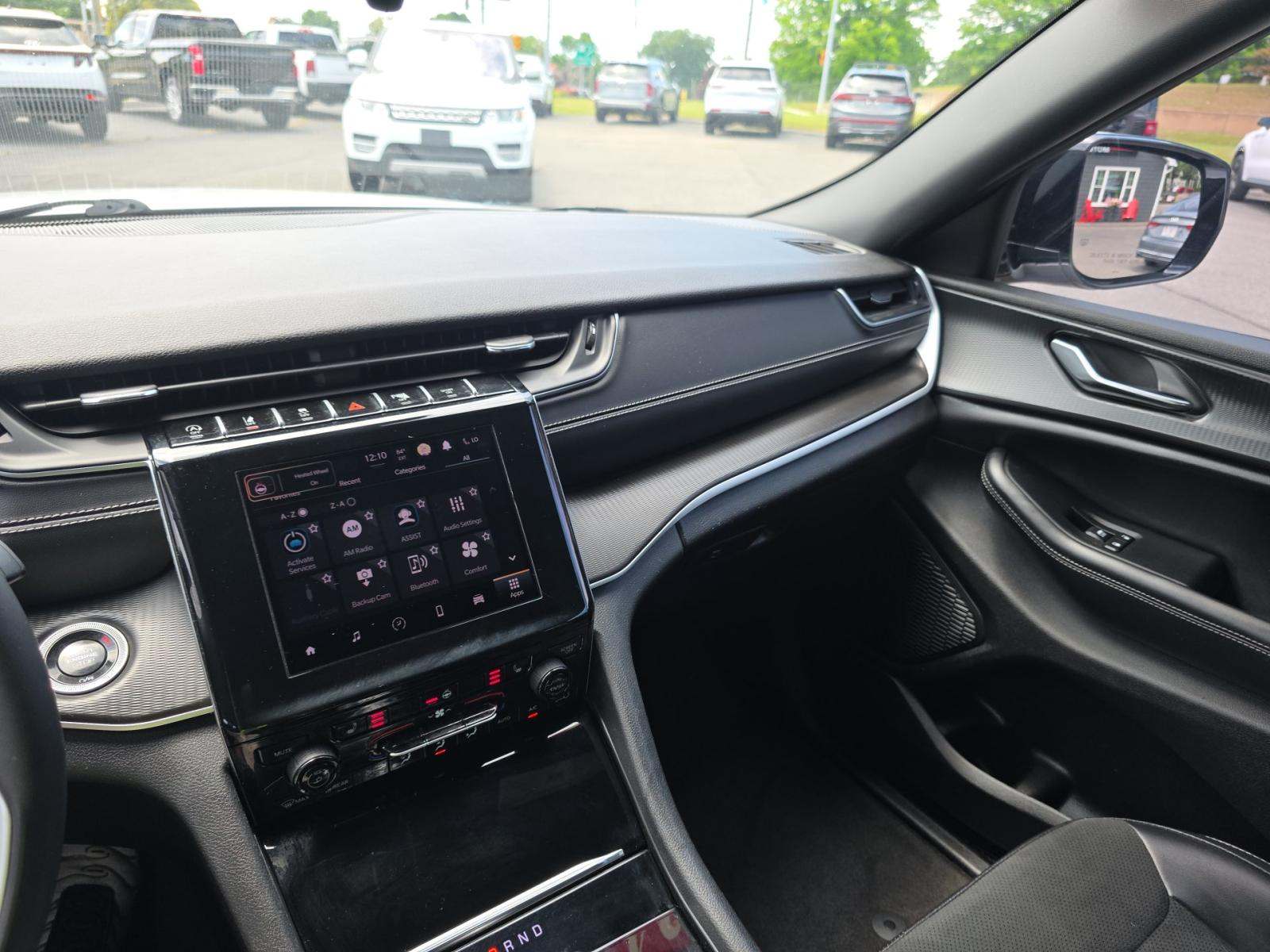 2024 Jeep Grand Cherokee L Altitude X AWD