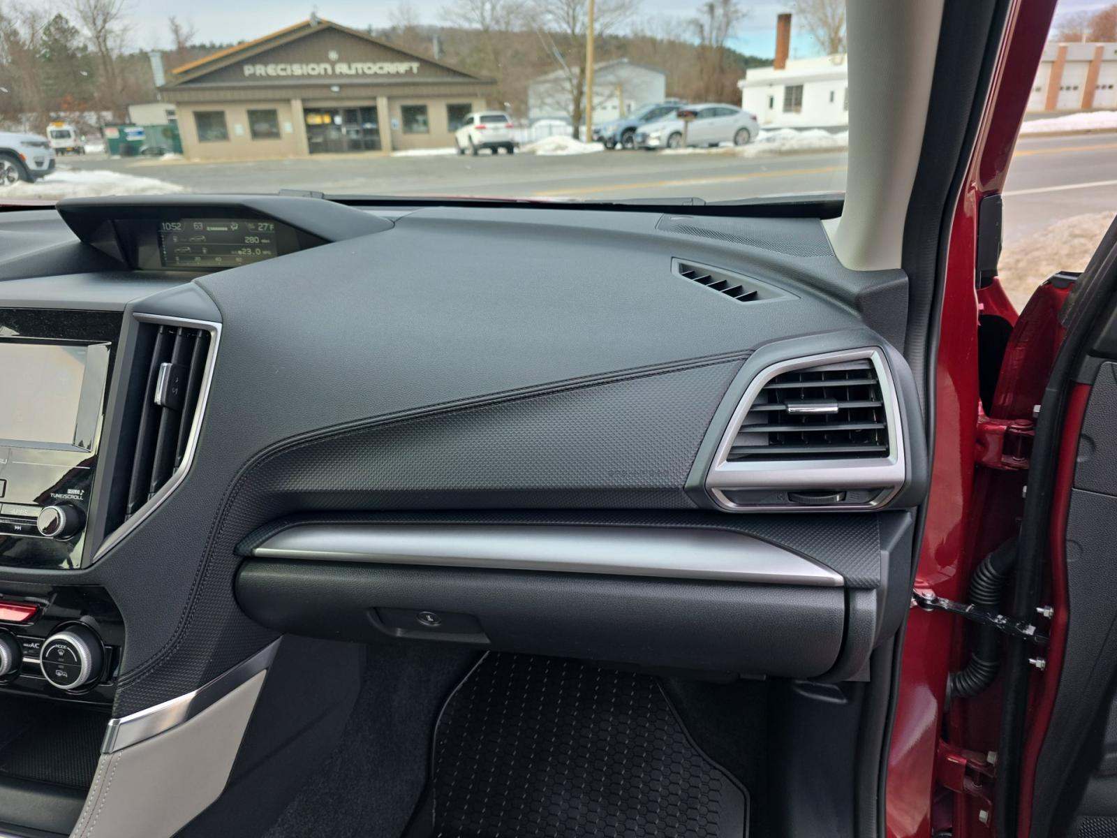 2024 Subaru Forester Premium AWD