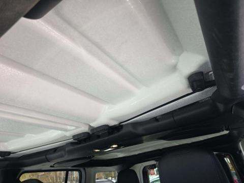 JEEP UNLIMITED 4XE SAHARA - 7