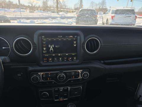 JEEP UNLIMITED 4XE SAHARA - 6