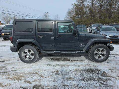 JEEP UNLIMITED SAHARA - 4