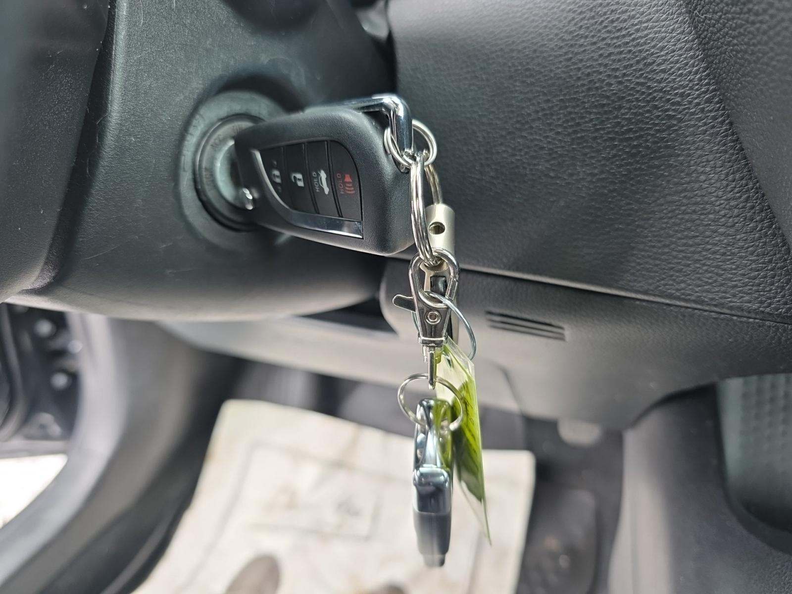 2024 Toyota Corolla LE FWD