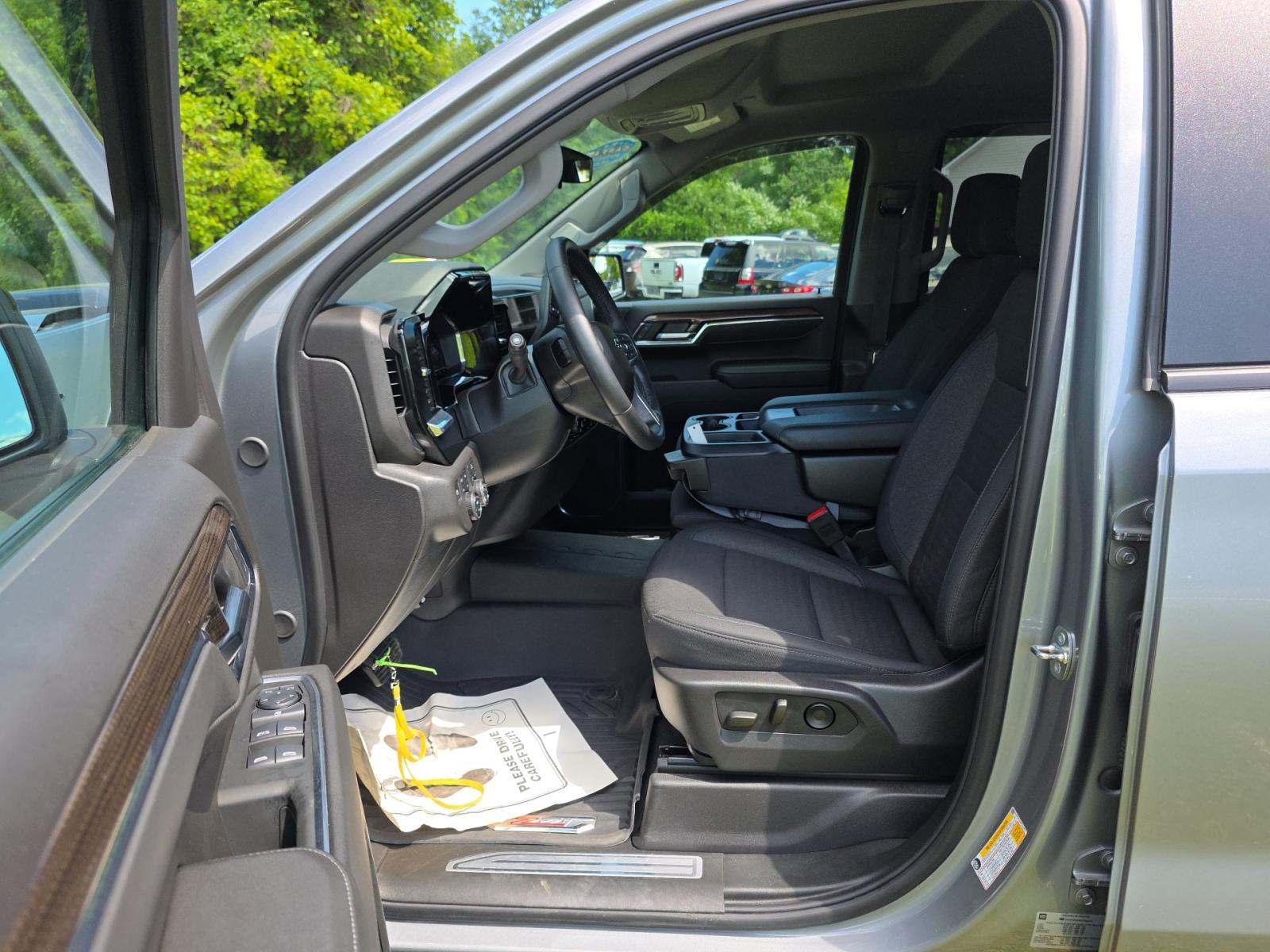 2024 Chevrolet Silverado 1500 LT Trail Boss AWD