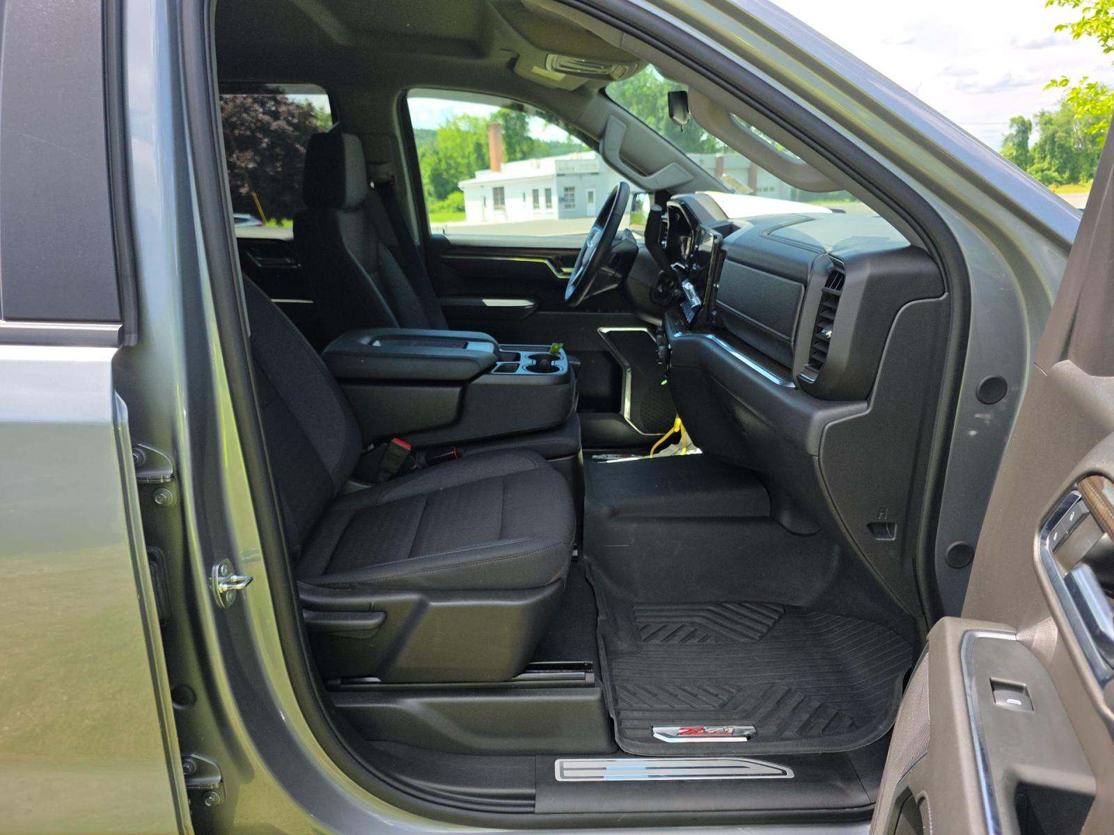 2024 Chevrolet Silverado 1500 LT Trail Boss AWD