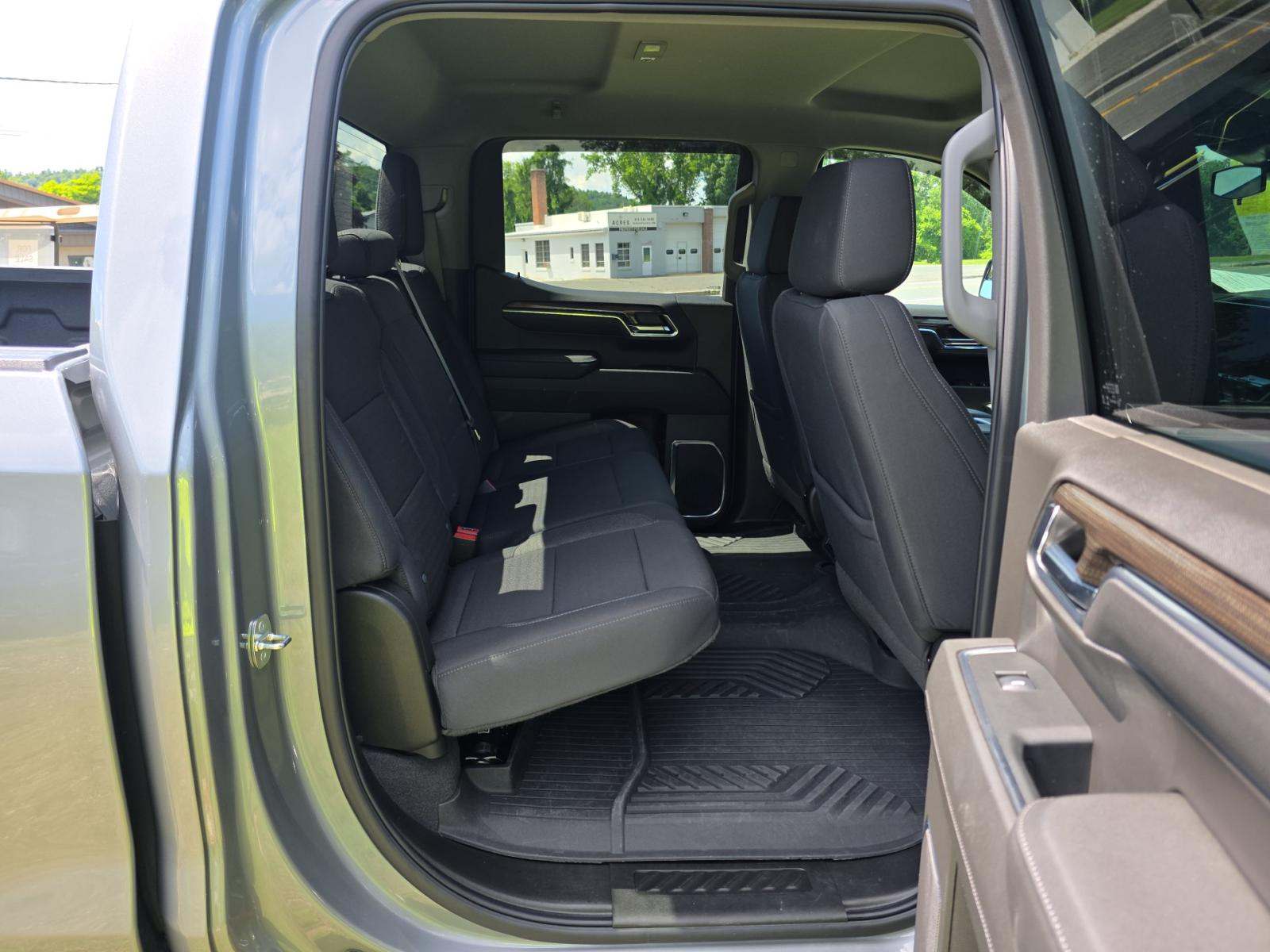 2024 Chevrolet Silverado 1500 LT Trail Boss AWD