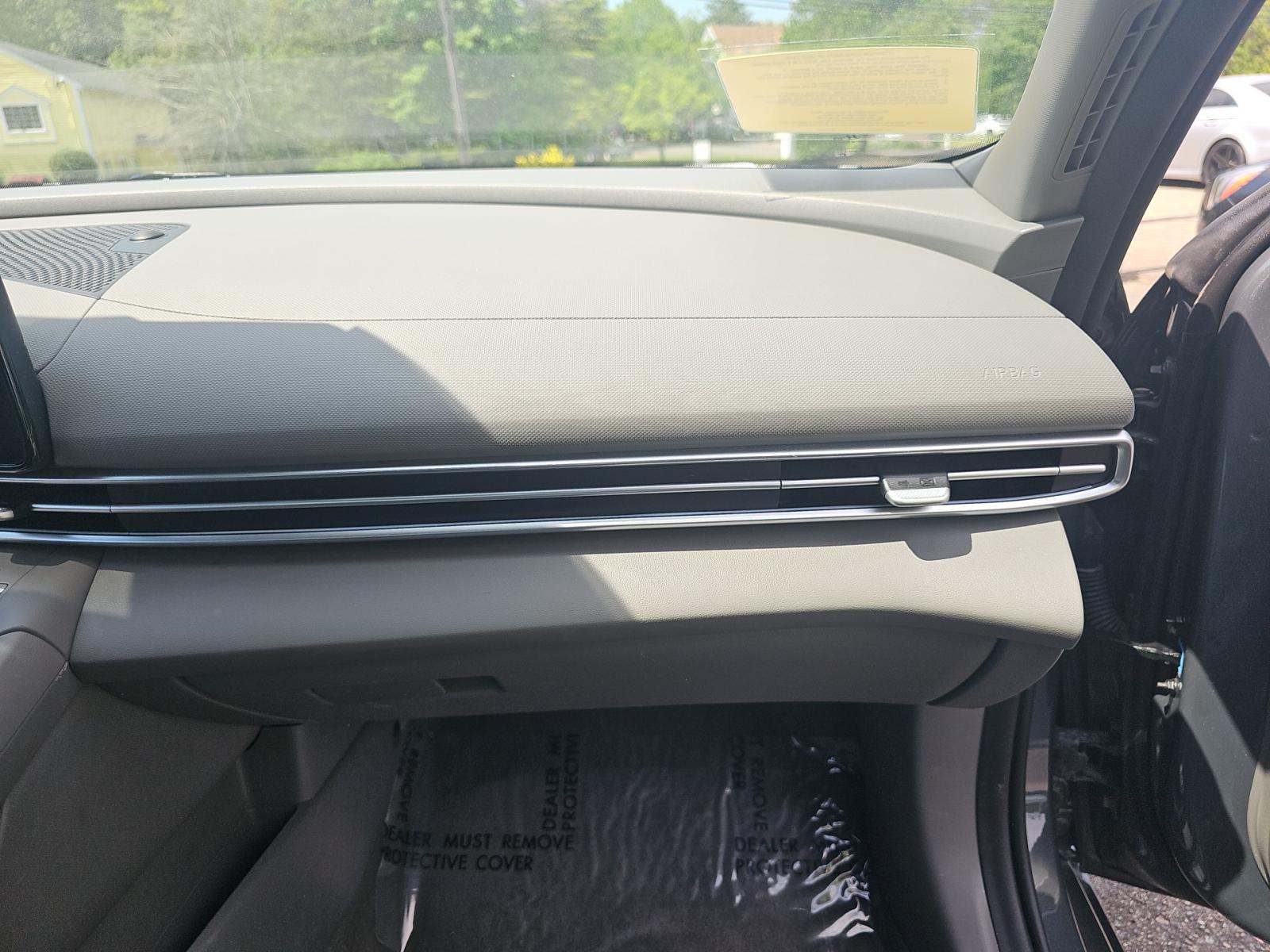 2025 Hyundai Elantra SEL Convenience FWD