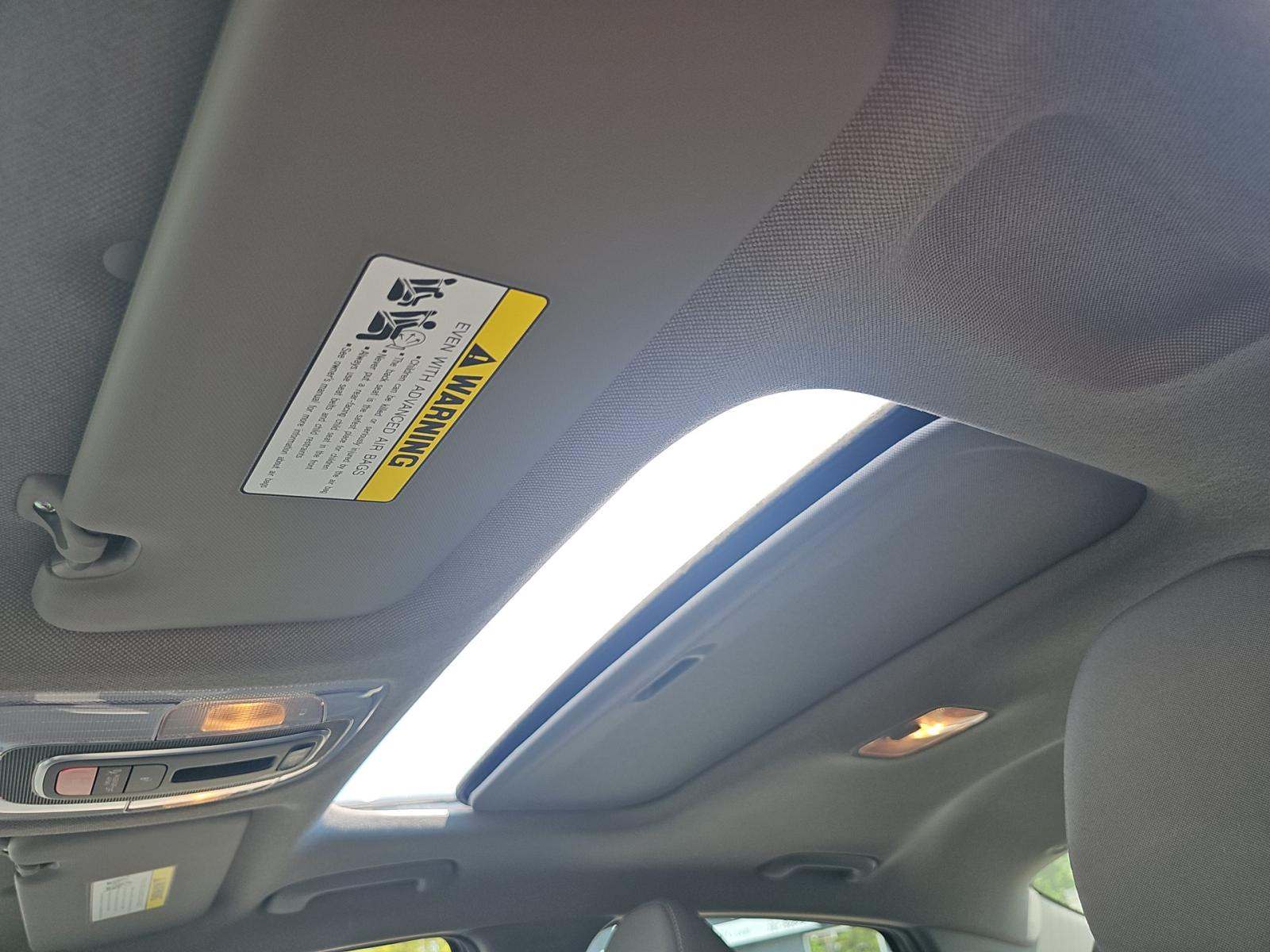 2025 Hyundai Elantra SEL Convenience FWD