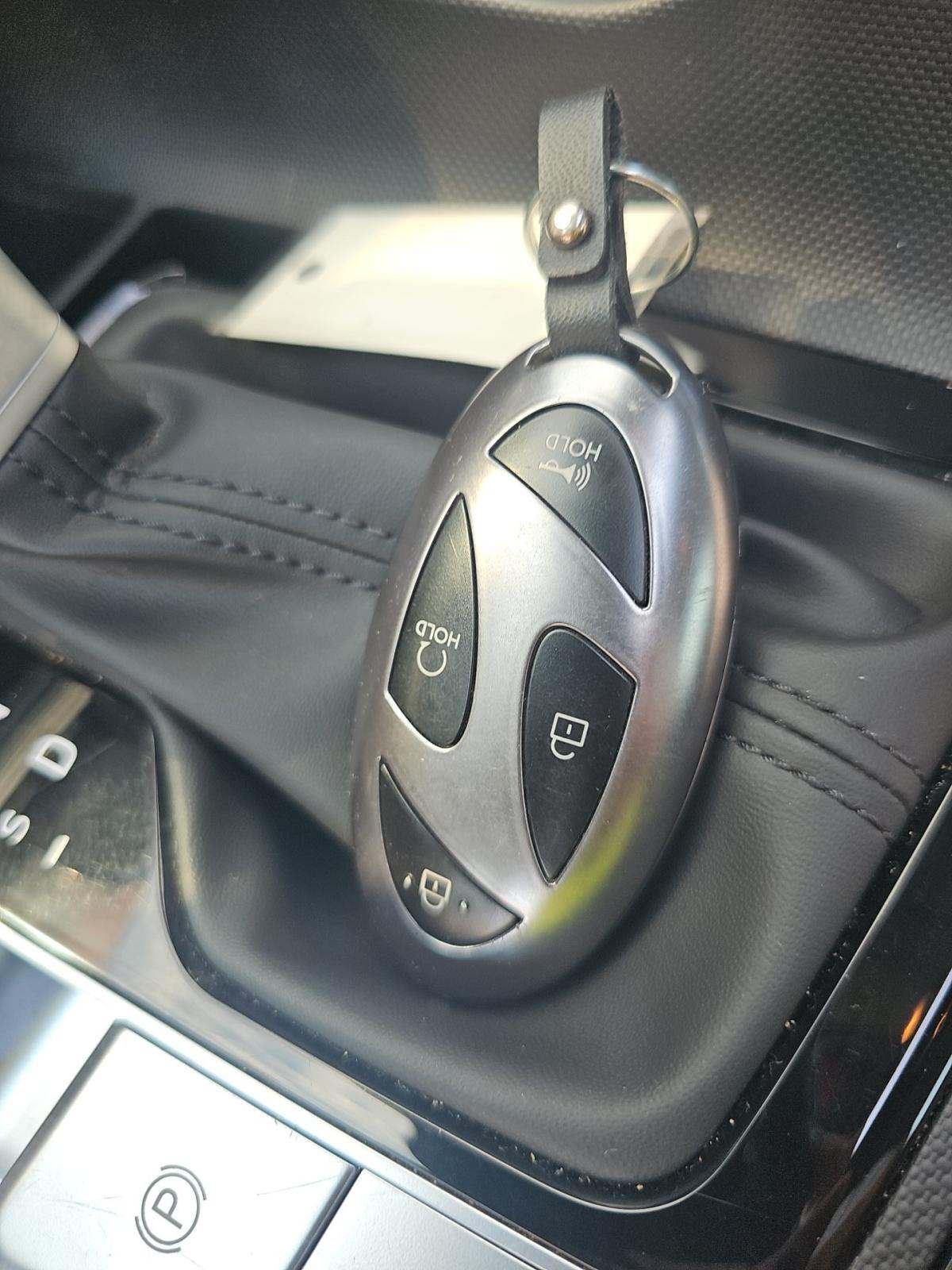 2025 Hyundai Elantra SEL Convenience FWD