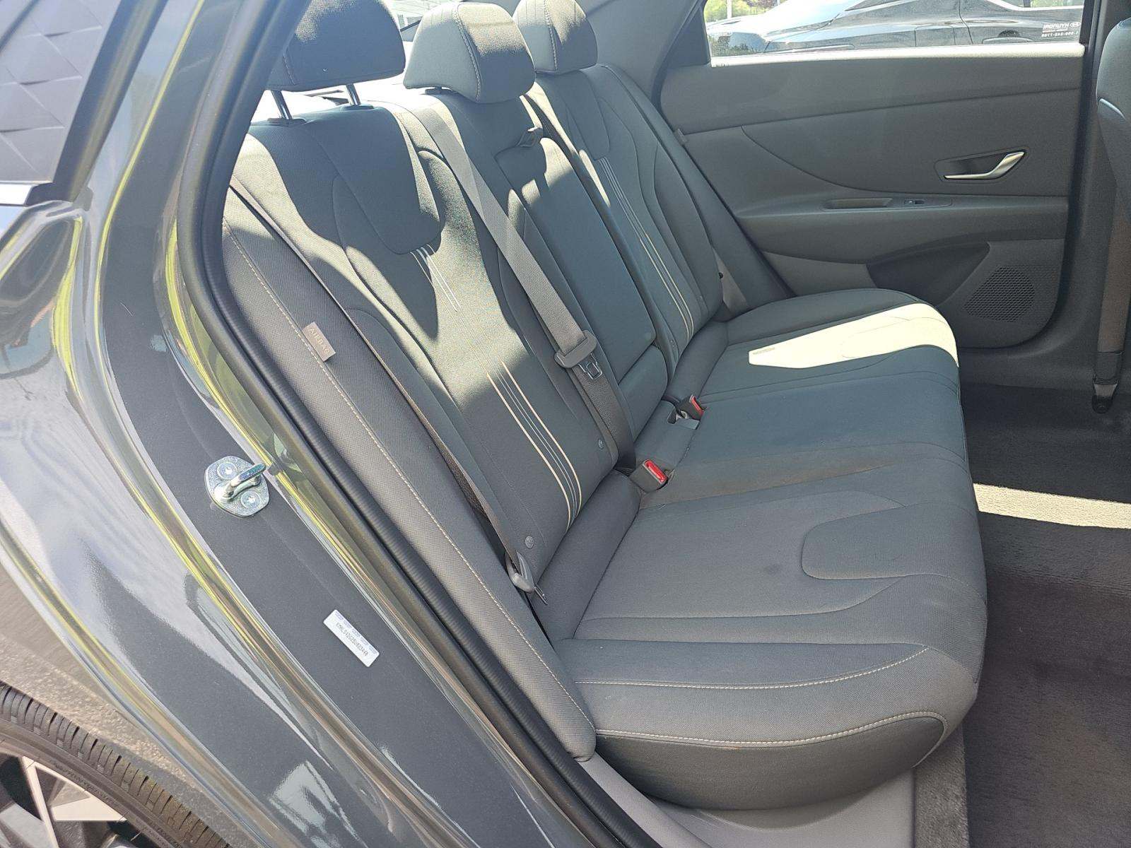 2025 Hyundai Elantra SEL Convenience FWD