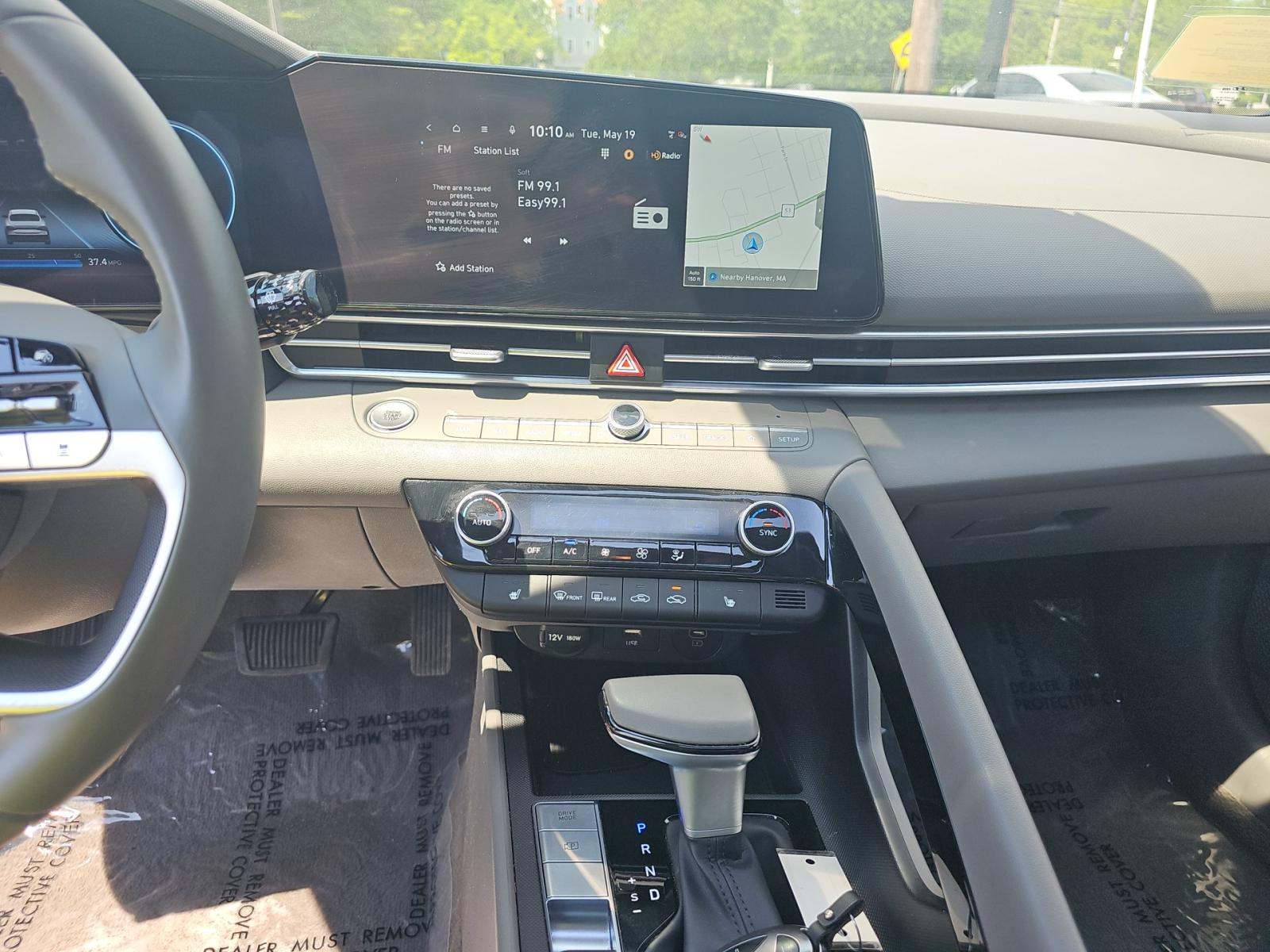 2025 Hyundai Elantra SEL Convenience FWD