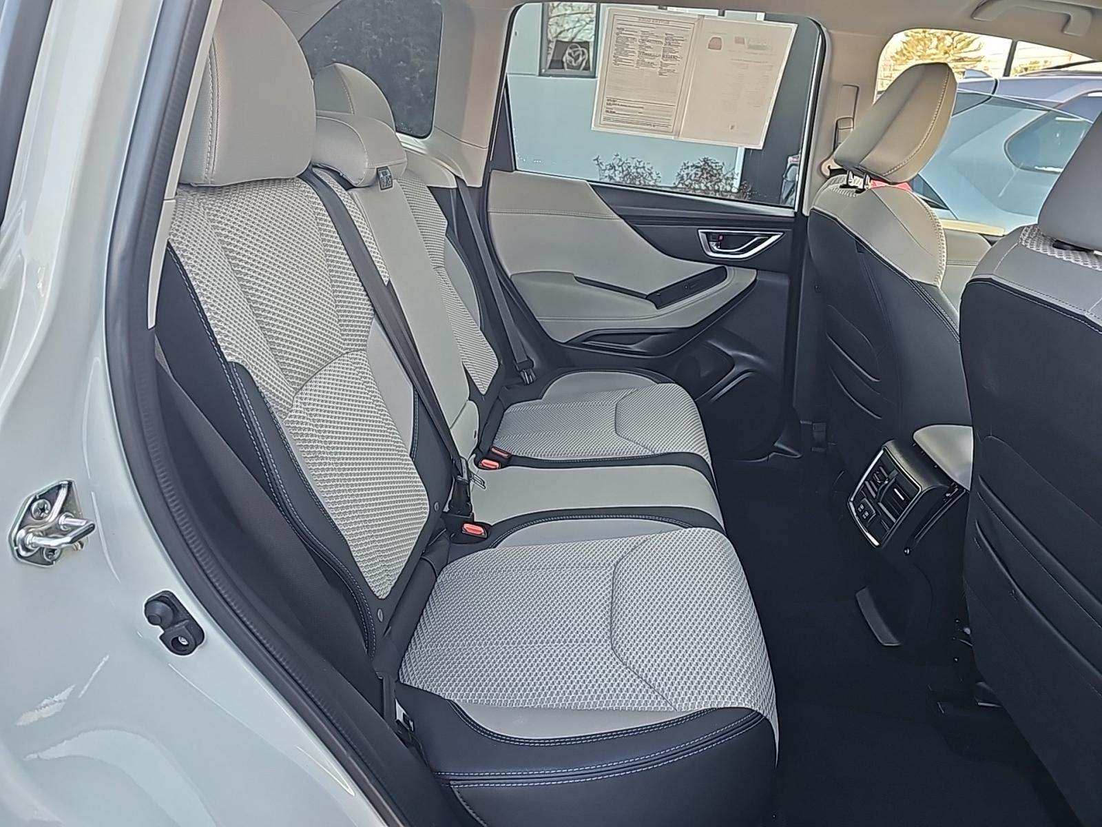 2022 Subaru Forester Premium AWD