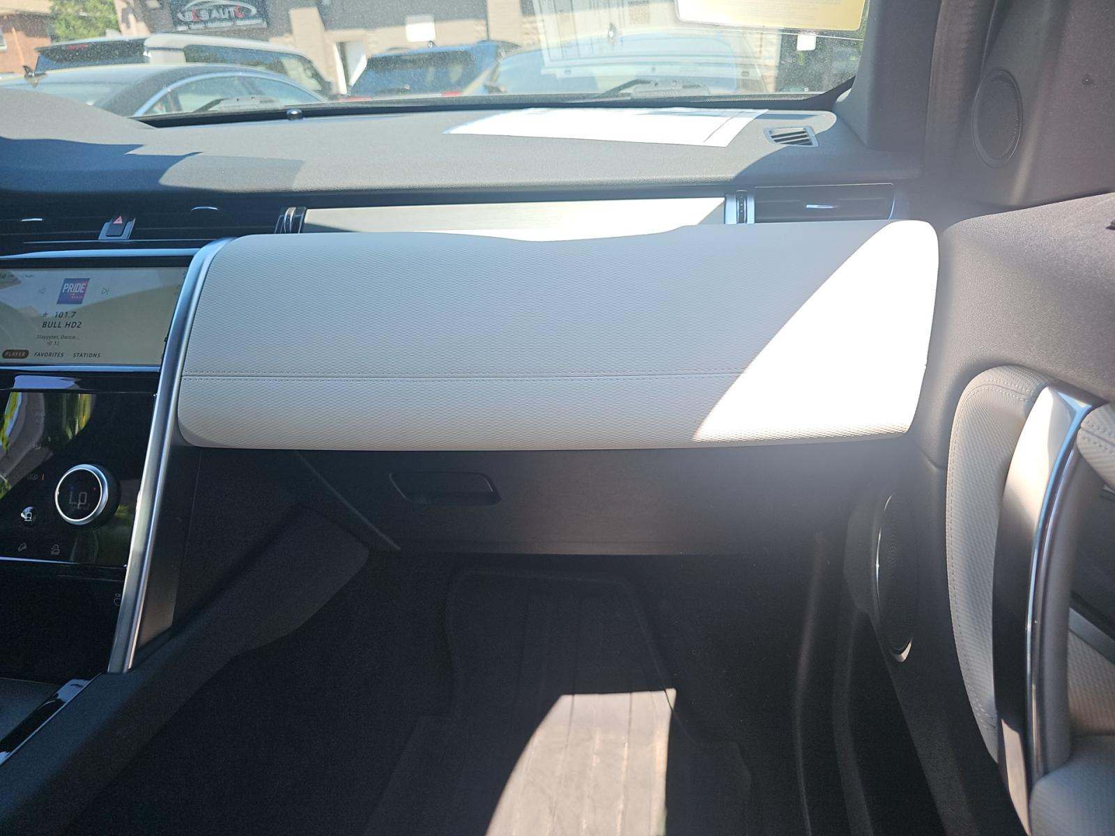 2022 Land Rover Discovery Sport S R-Dynamic AWD