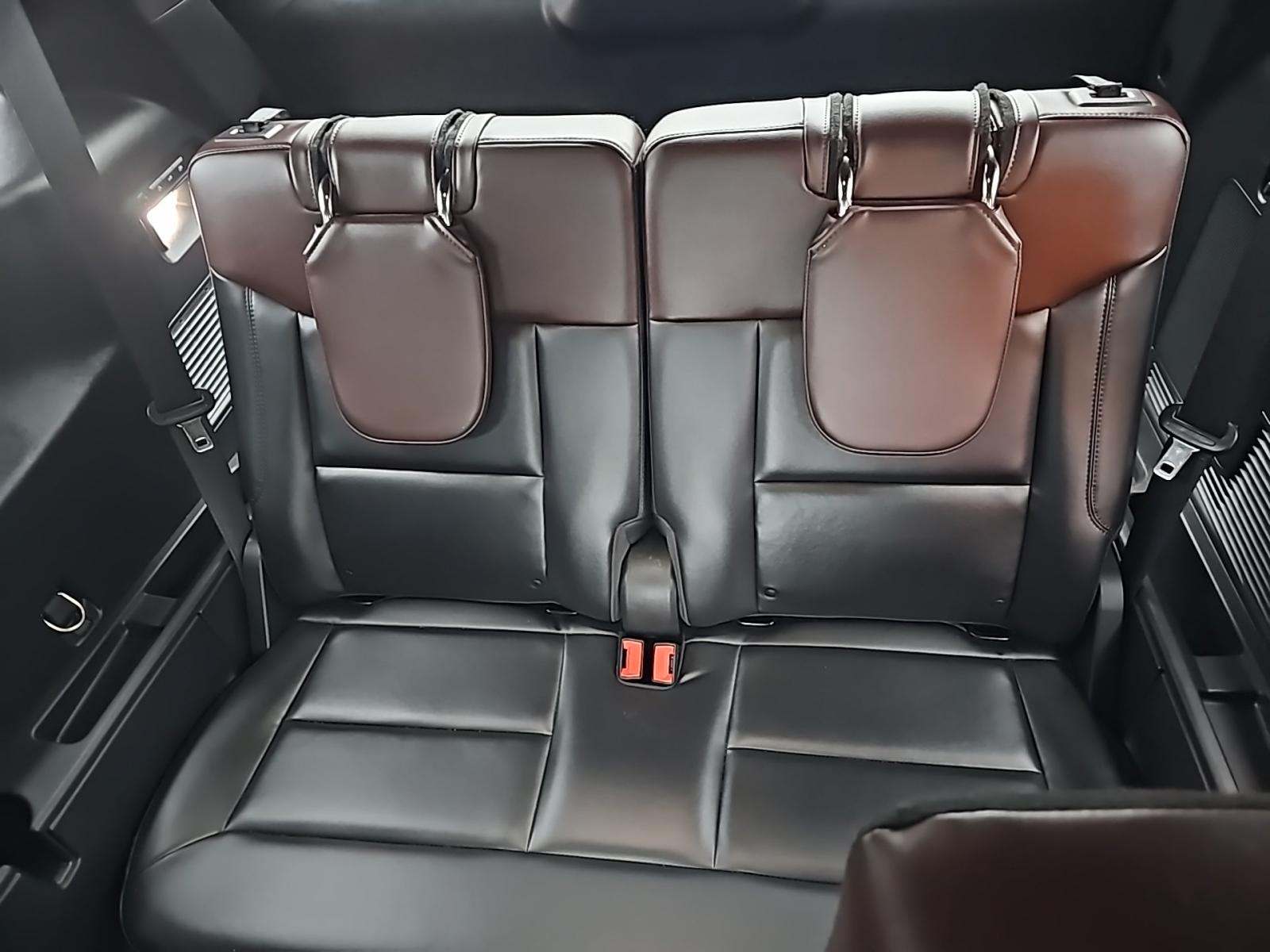 2022 Ford Explorer Platinum AWD