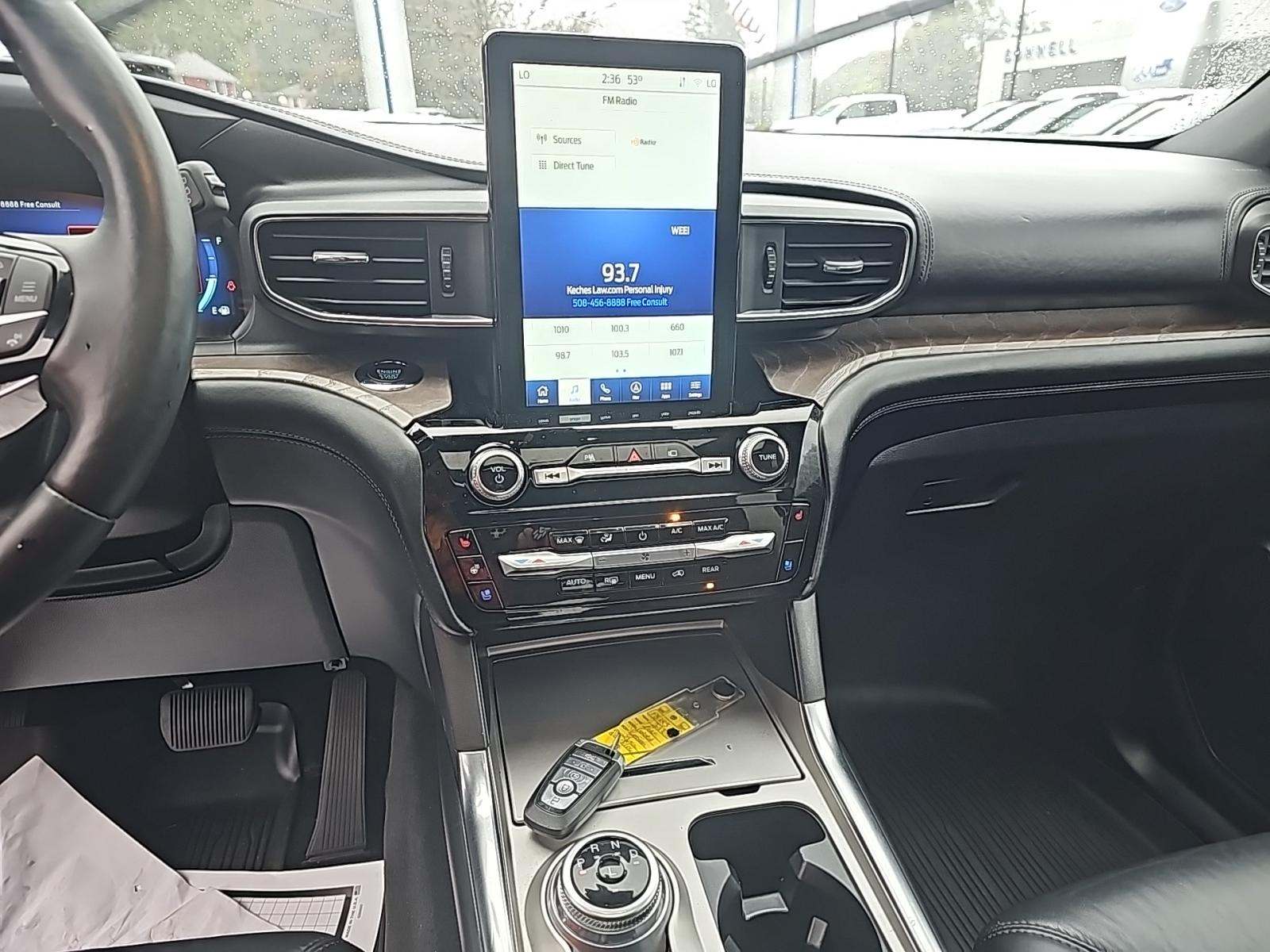 2022 Ford Explorer Platinum AWD