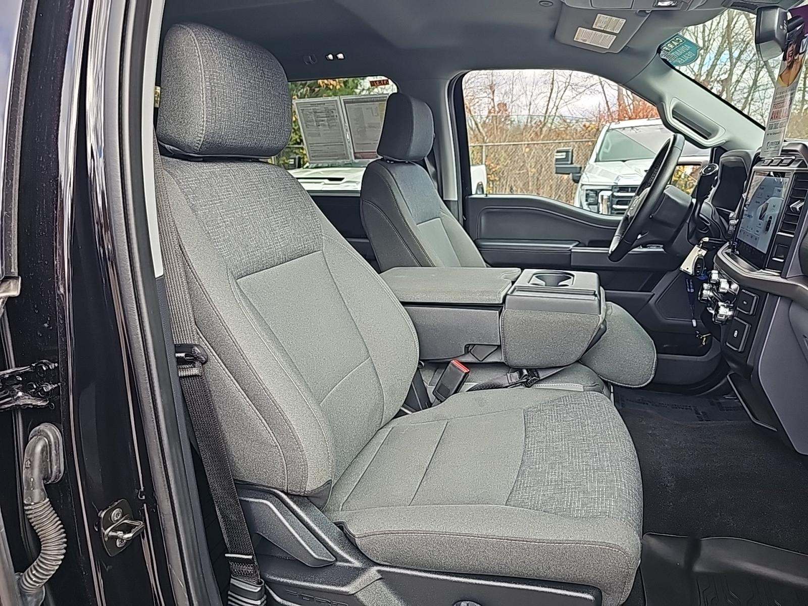 2024 Ford F-150 XLT AWD