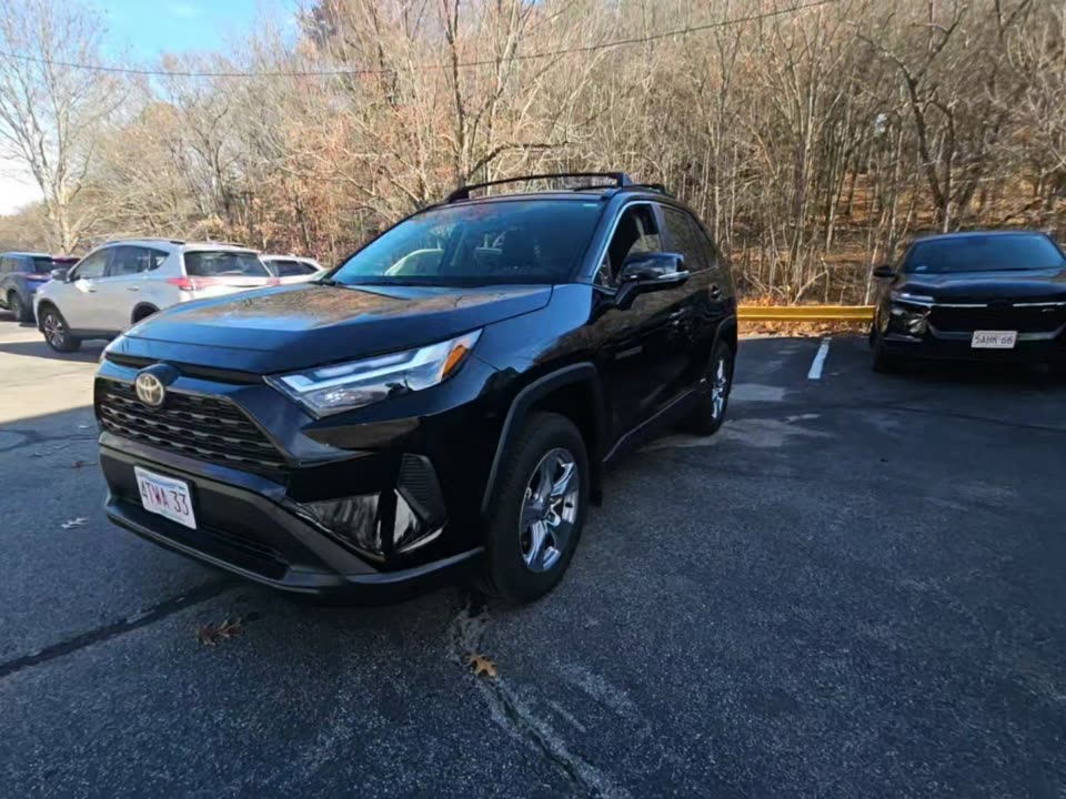 2025 Toyota RAV4 Hybrid XLE AWD
