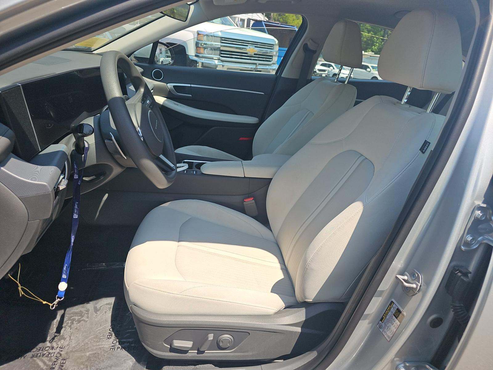 2025 Hyundai Sonata SEL FWD