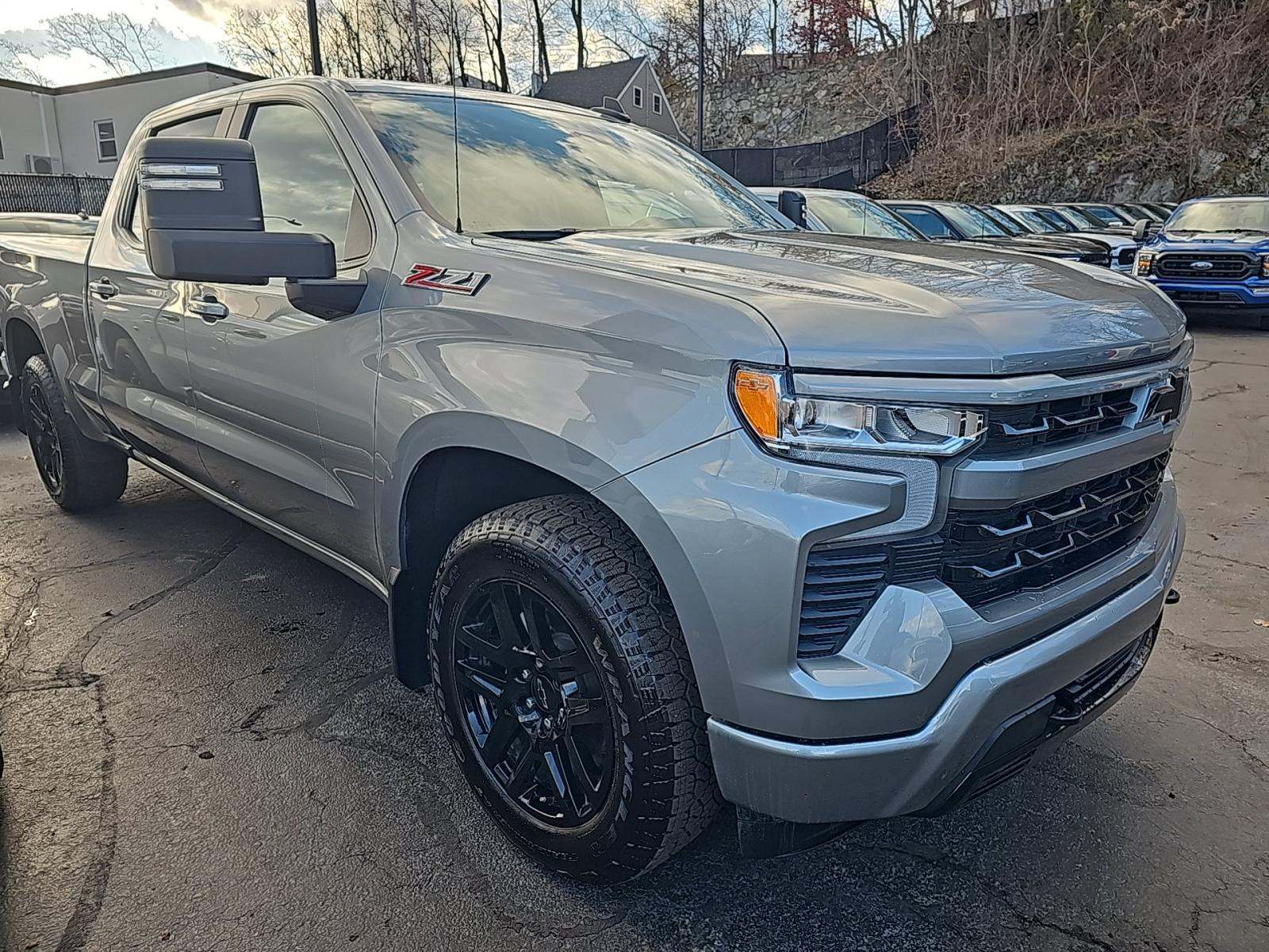 2023 Chevrolet Silverado 1500 RST AWD