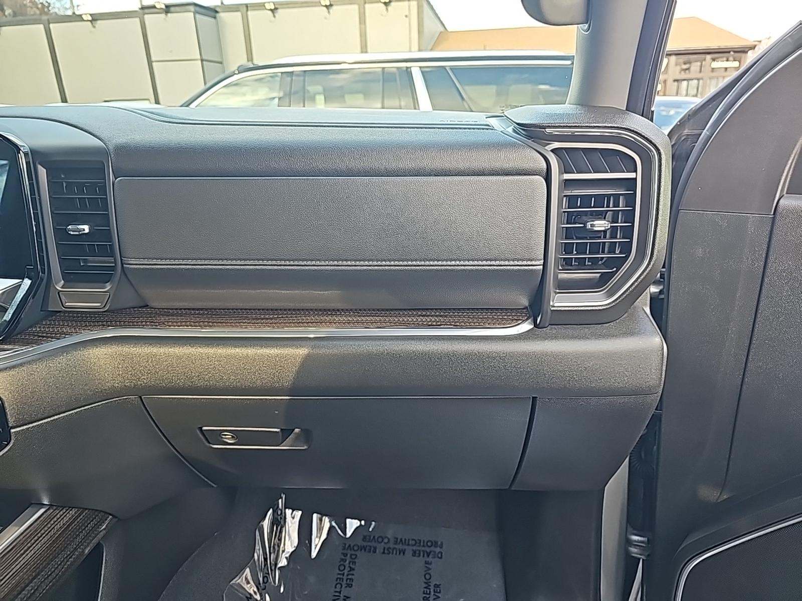 2023 Chevrolet Silverado 1500 RST AWD