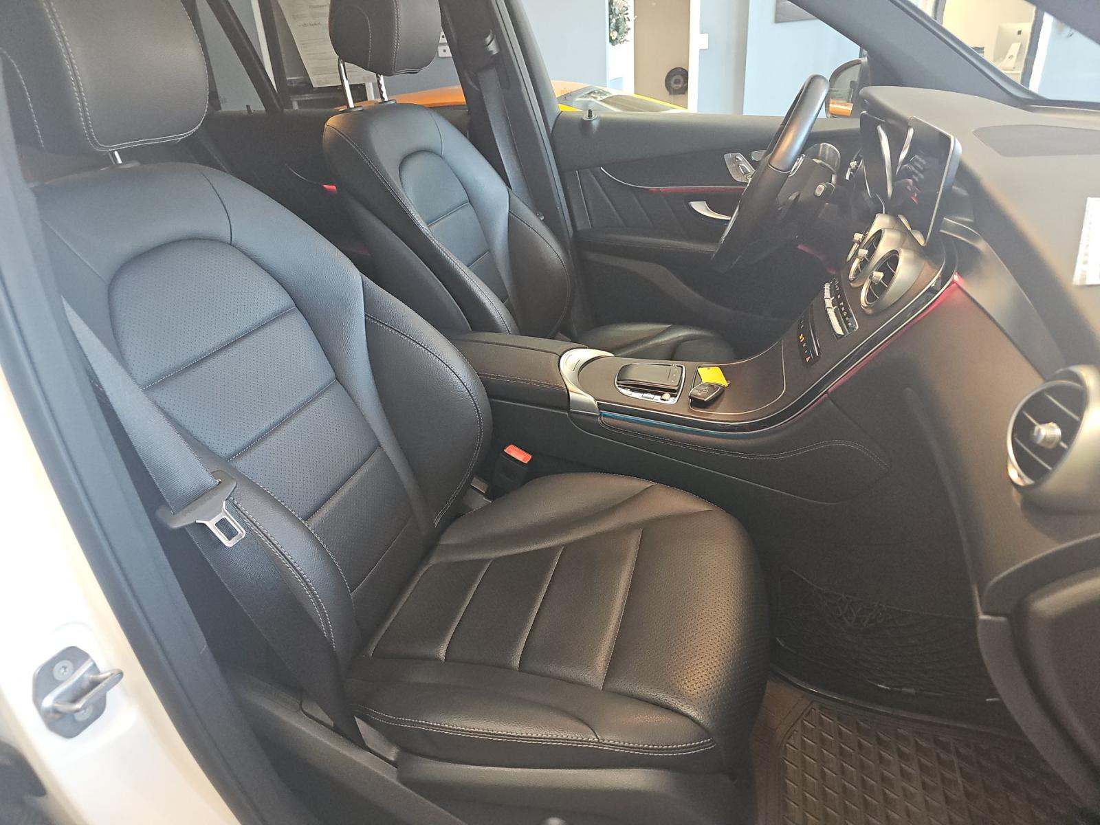2020 Mercedes-Benz GLC GLC 300 AWD