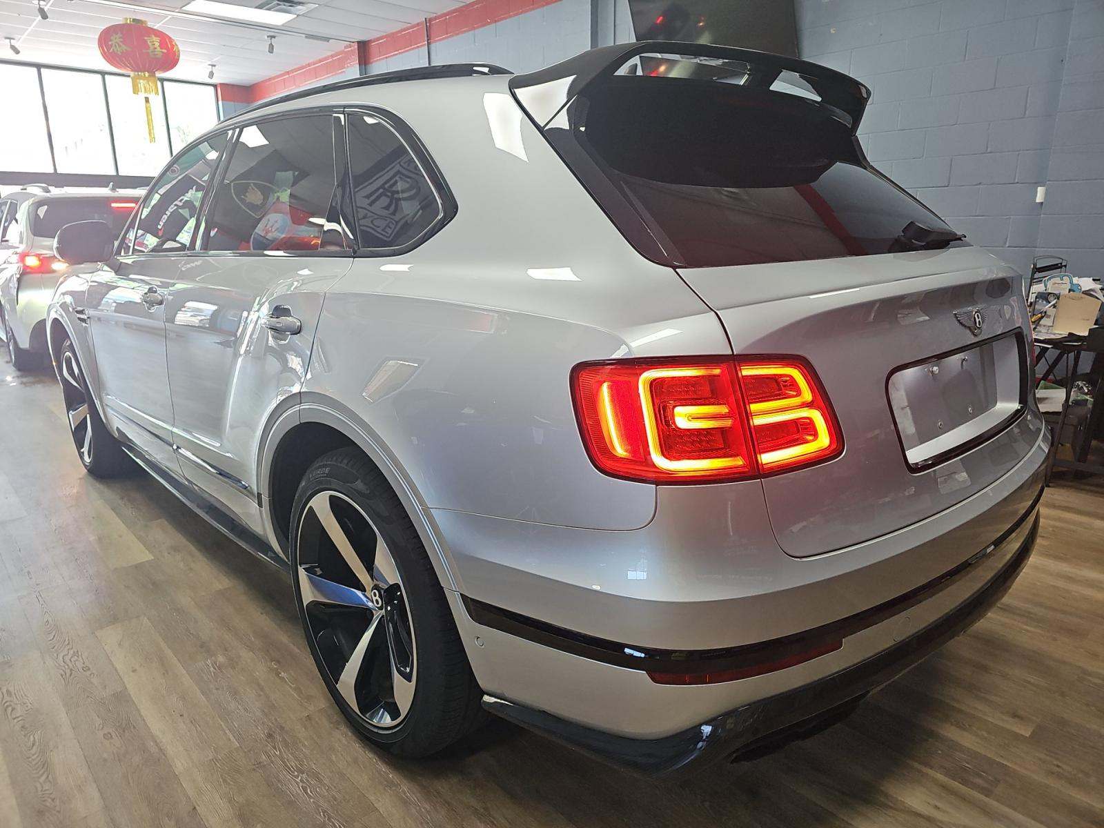 2019 Bentley Bentayga V8 AWD