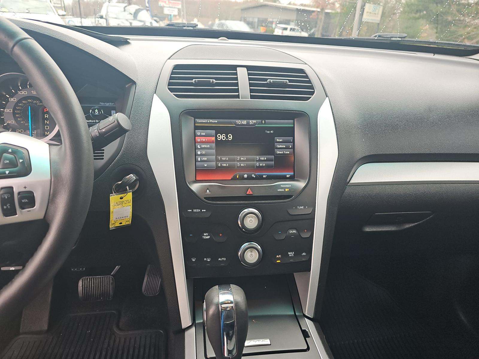2015 Ford Explorer XLT AWD