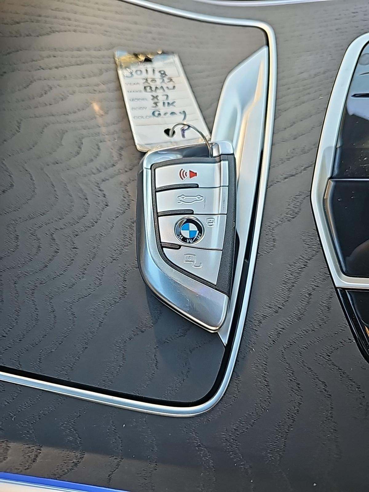 2022 BMW X7 xDrive40i AWD