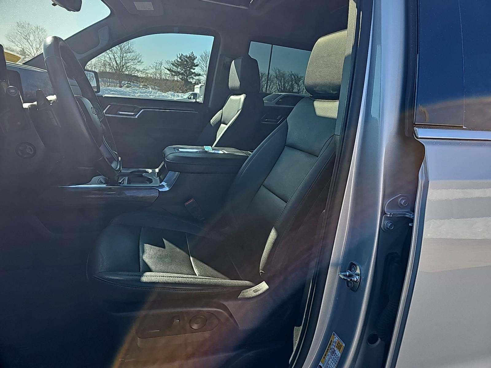 2022 Chevrolet Silverado 1500 LTZ RWD